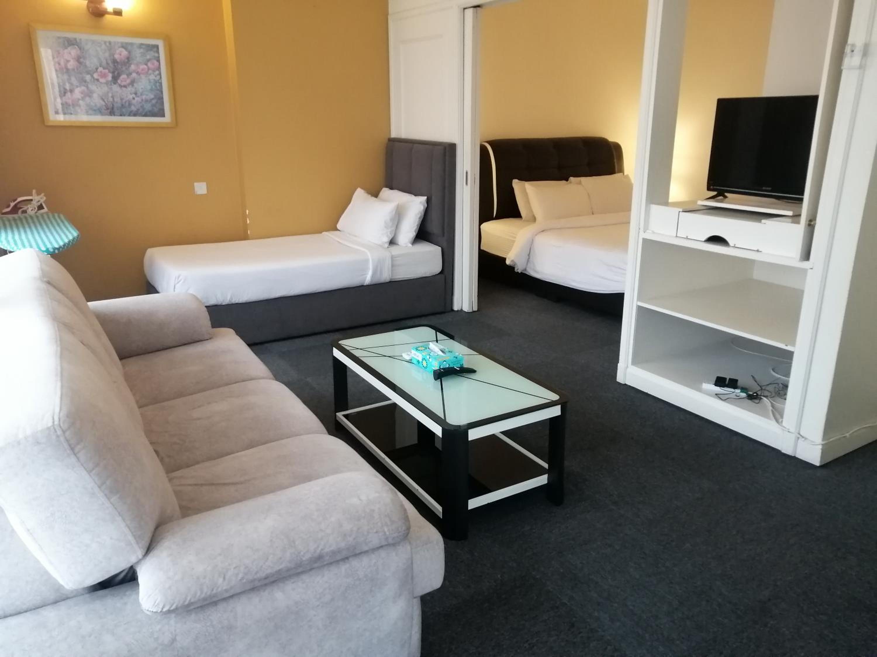 Kl Continew Suite At Times Square