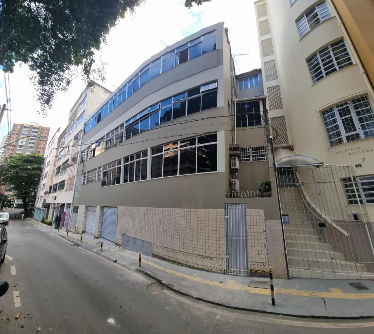 Kitnet 6 pessoas na Barra