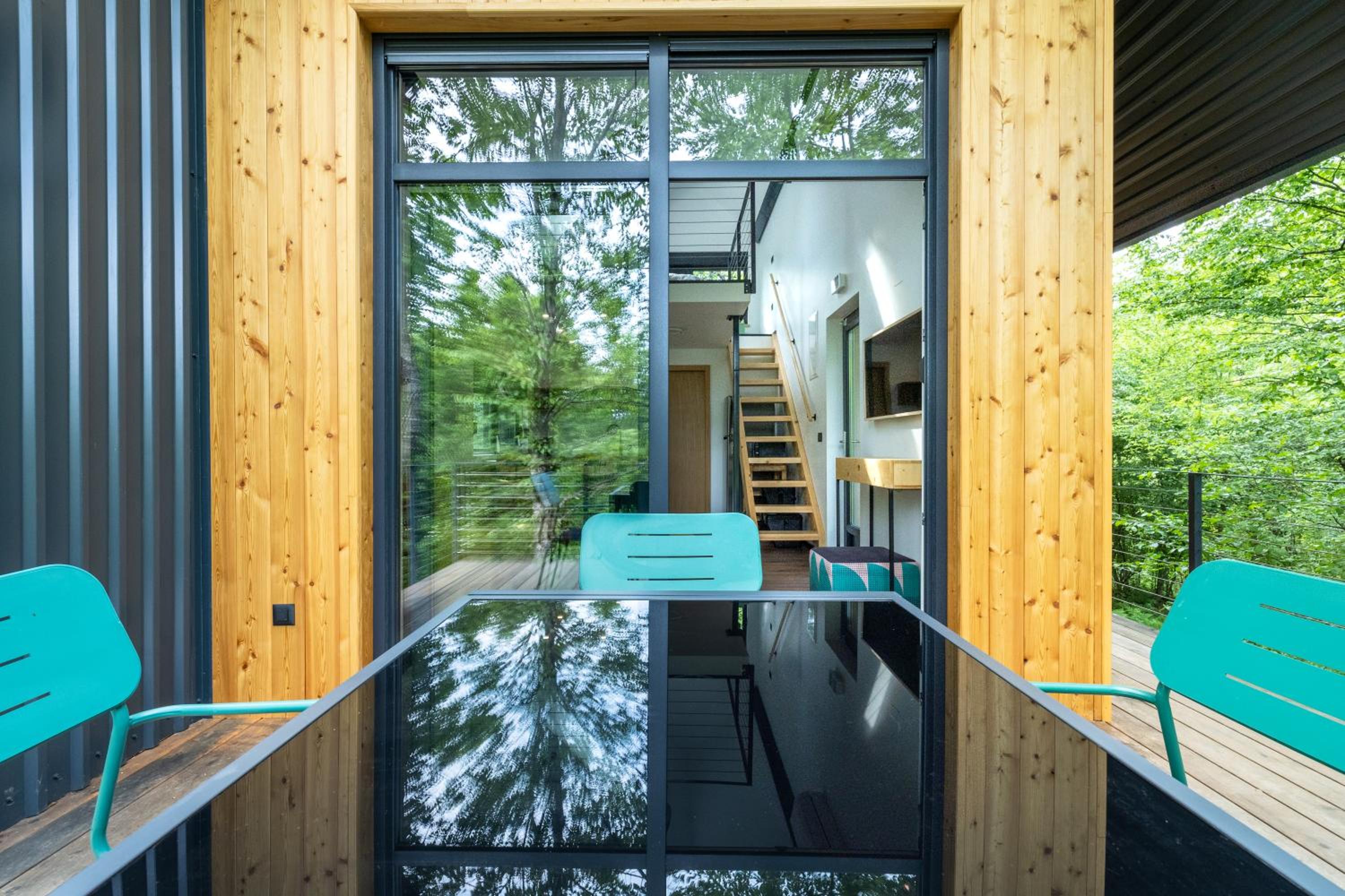 Tree Elements treehouse retreat