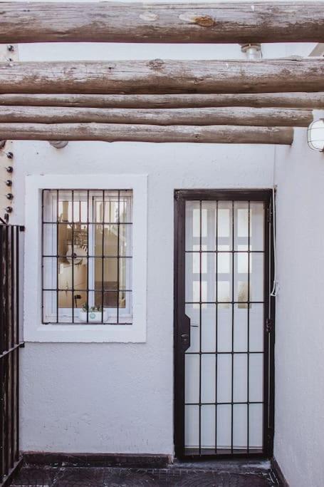 The Charming Lemon Tree House