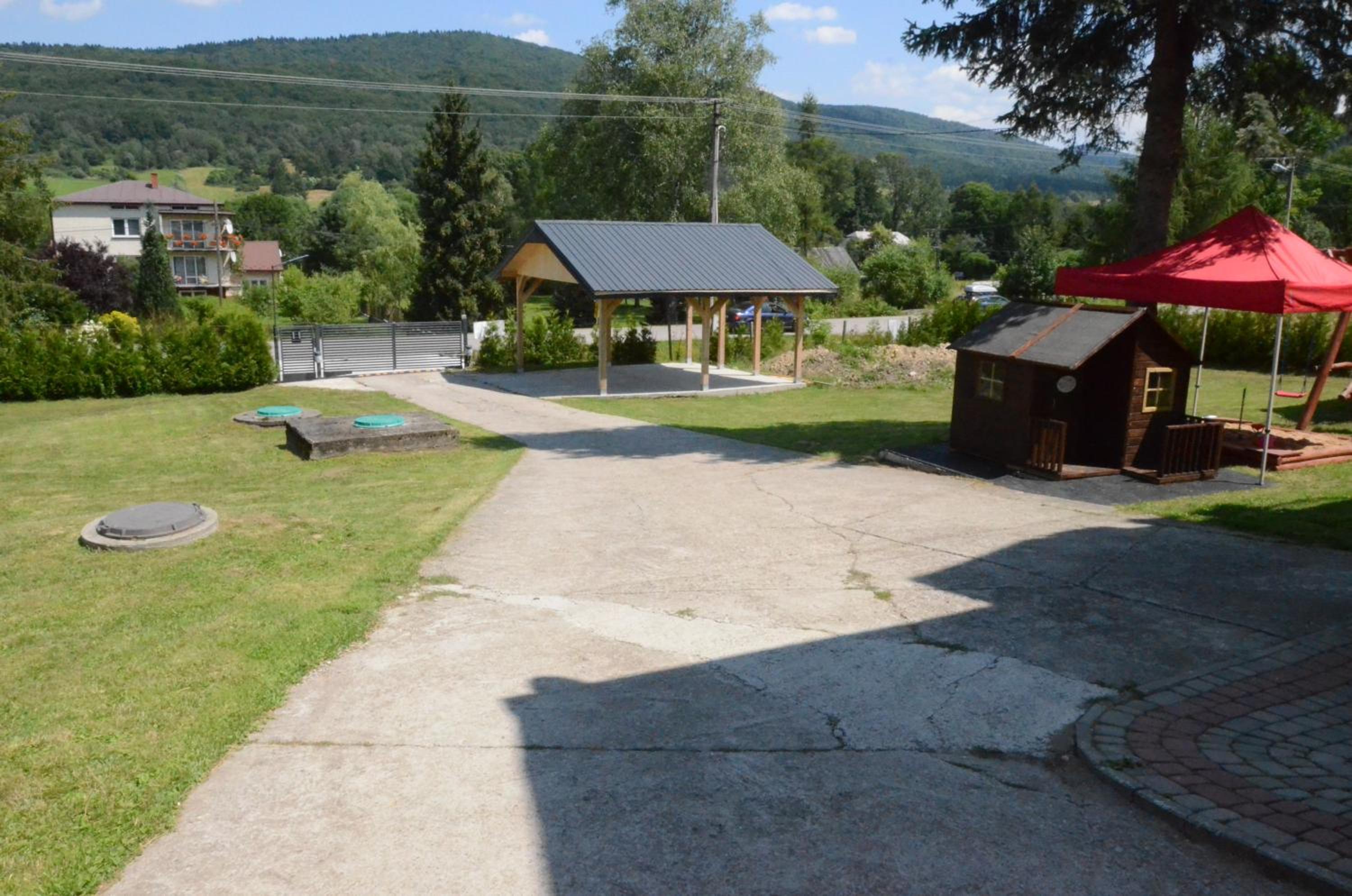 Photo 12
