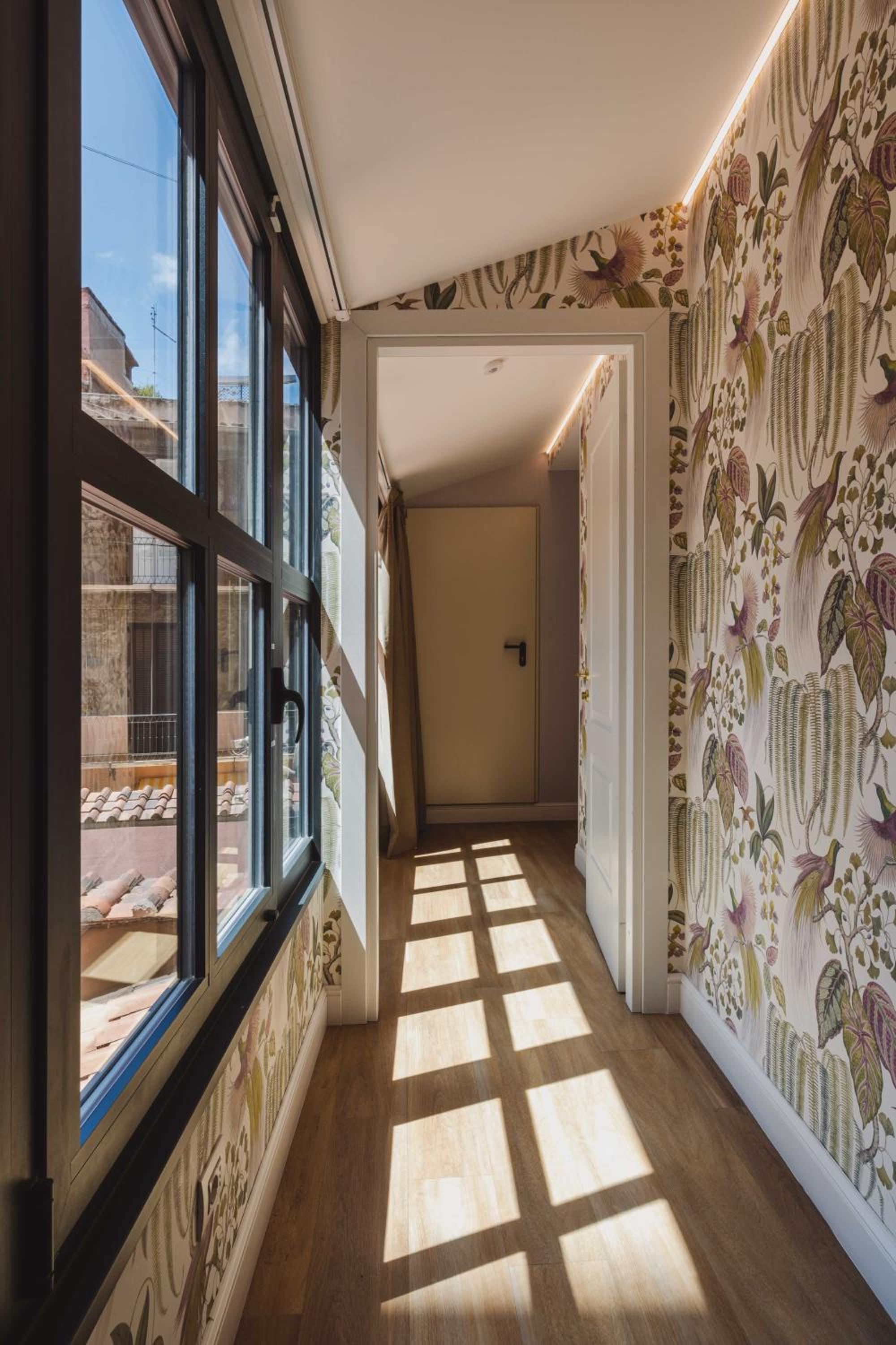 Vicario Suites