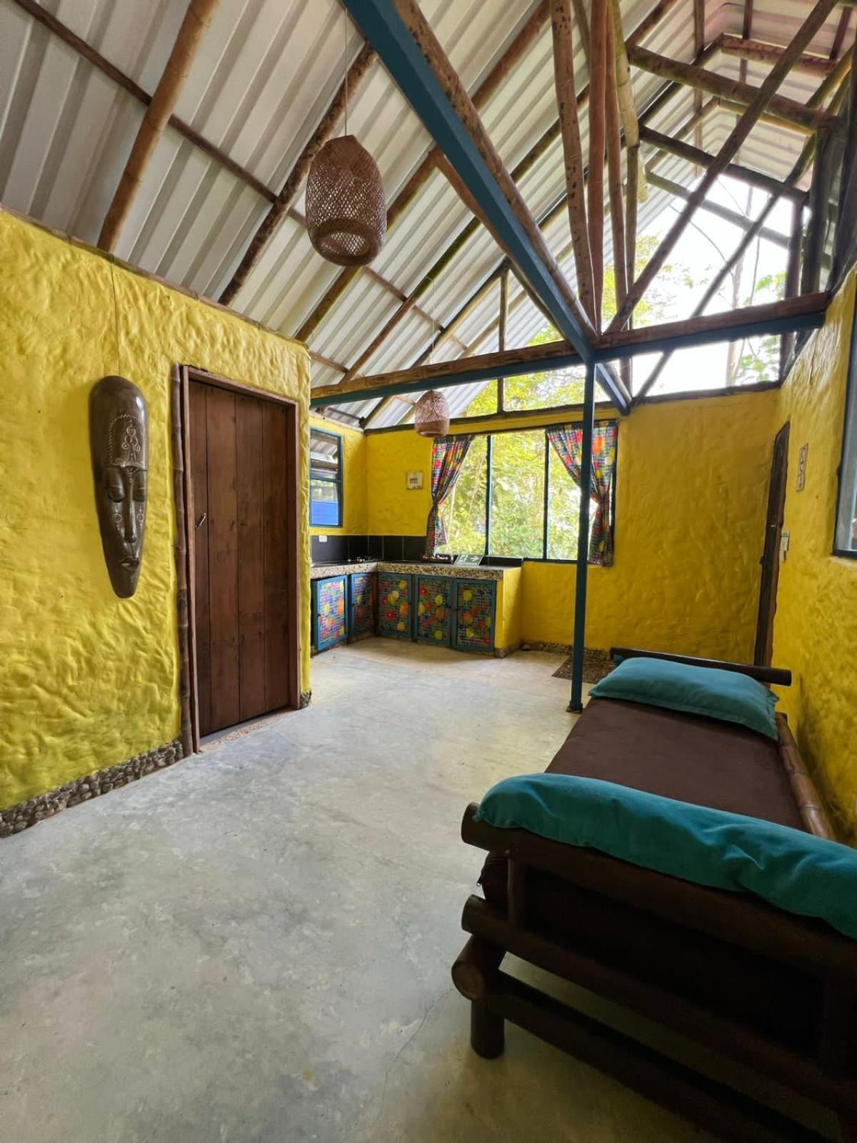 Ecolodge el Arca Bahia Solano