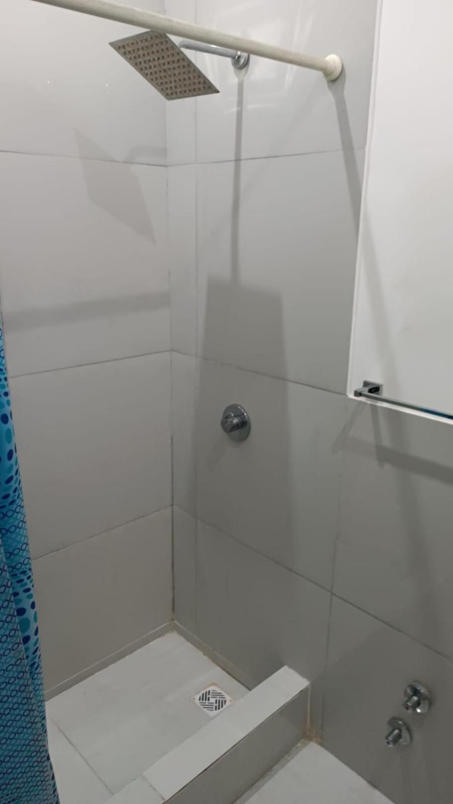 Alquilo super habitación privada NO DEPTO ENTERO