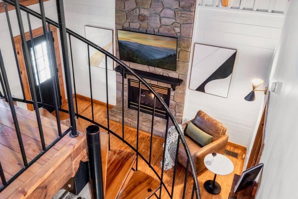 Mulberry Ridge