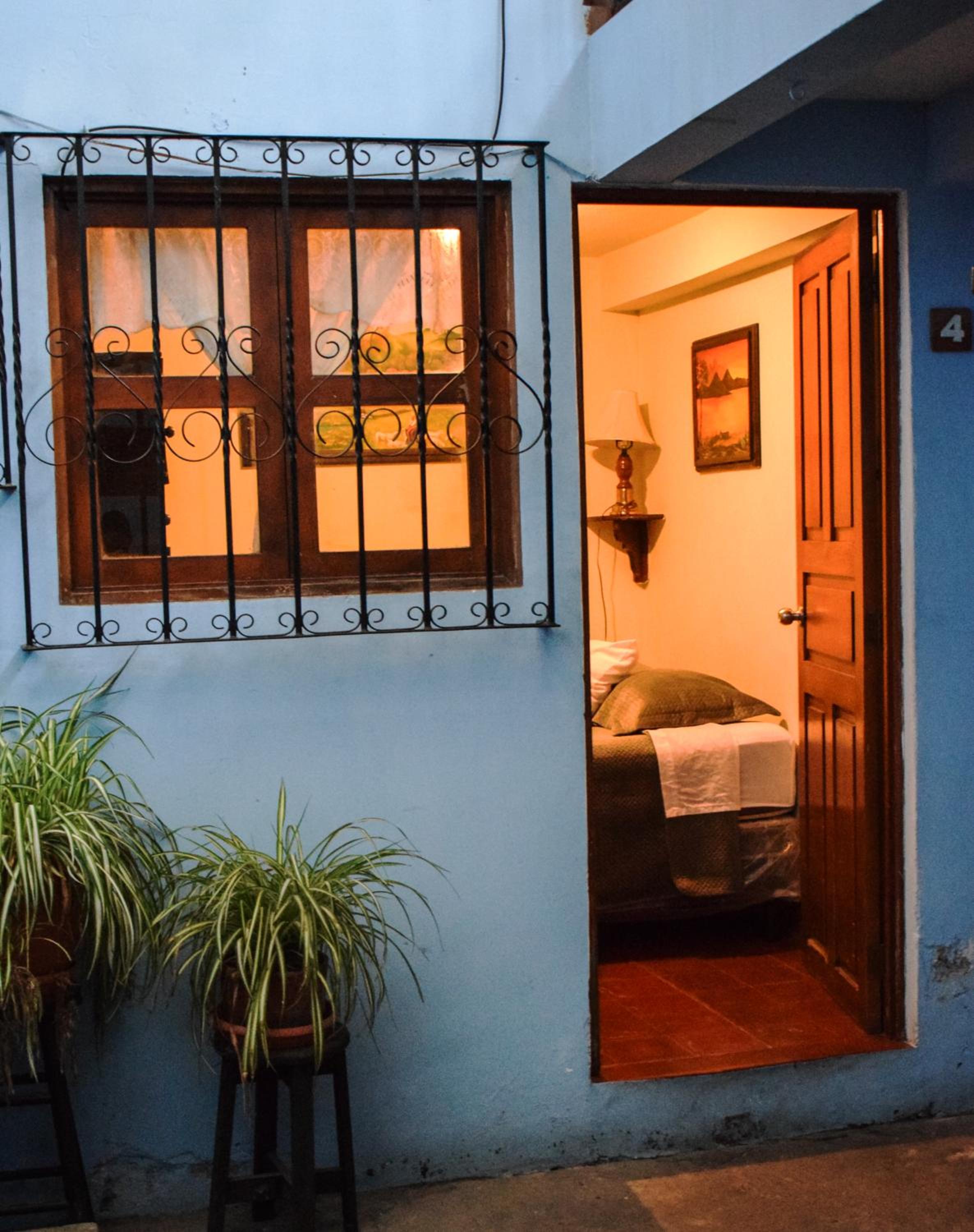 Dionisio Inn