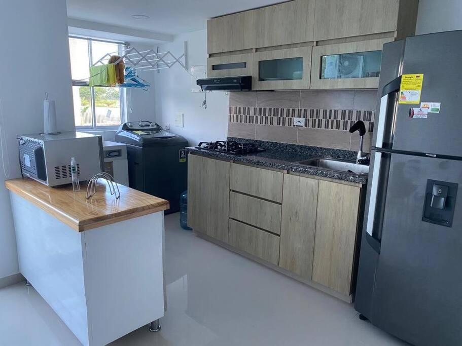 Cómodo Apartamento en zona Privada! cerca al Mar.