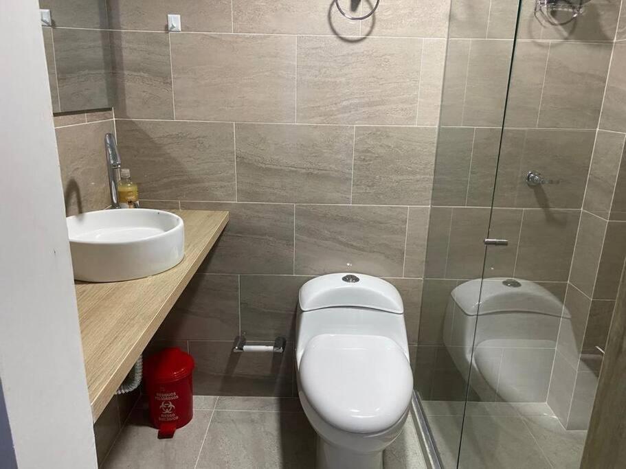 Cómodo Apartamento en zona Privada! cerca al Mar.