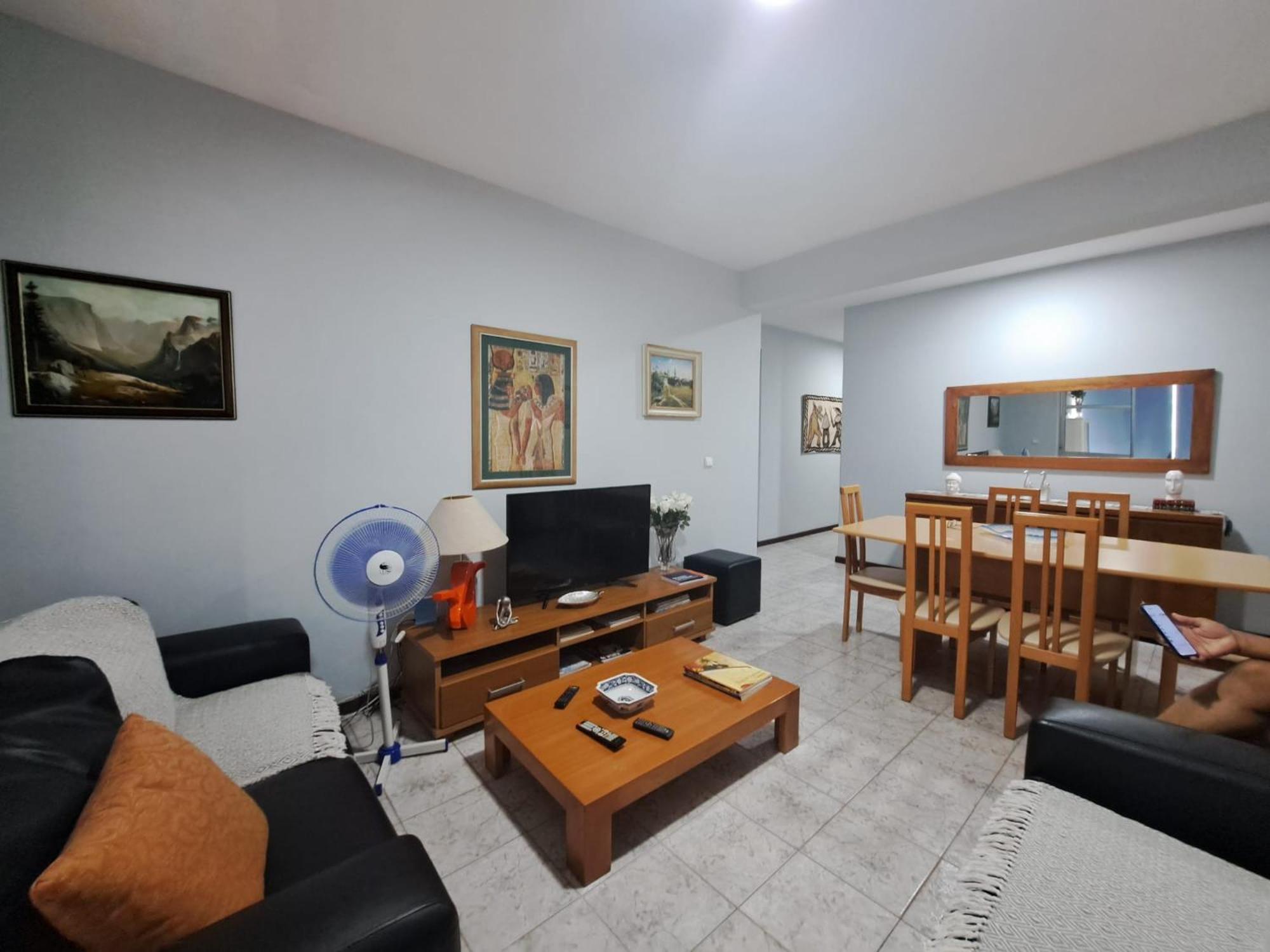 Quarto amplo do apartamento no Palmarejo