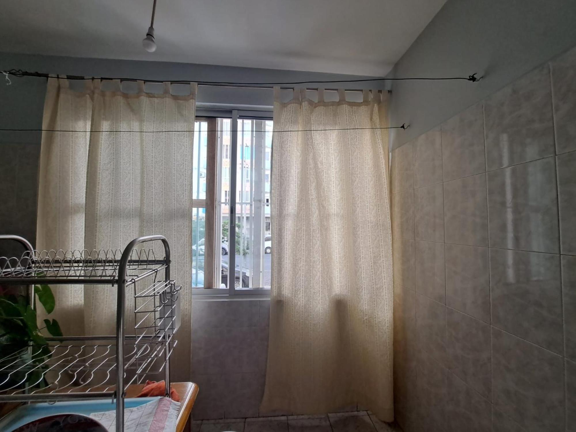 Quarto amplo do apartamento no Palmarejo