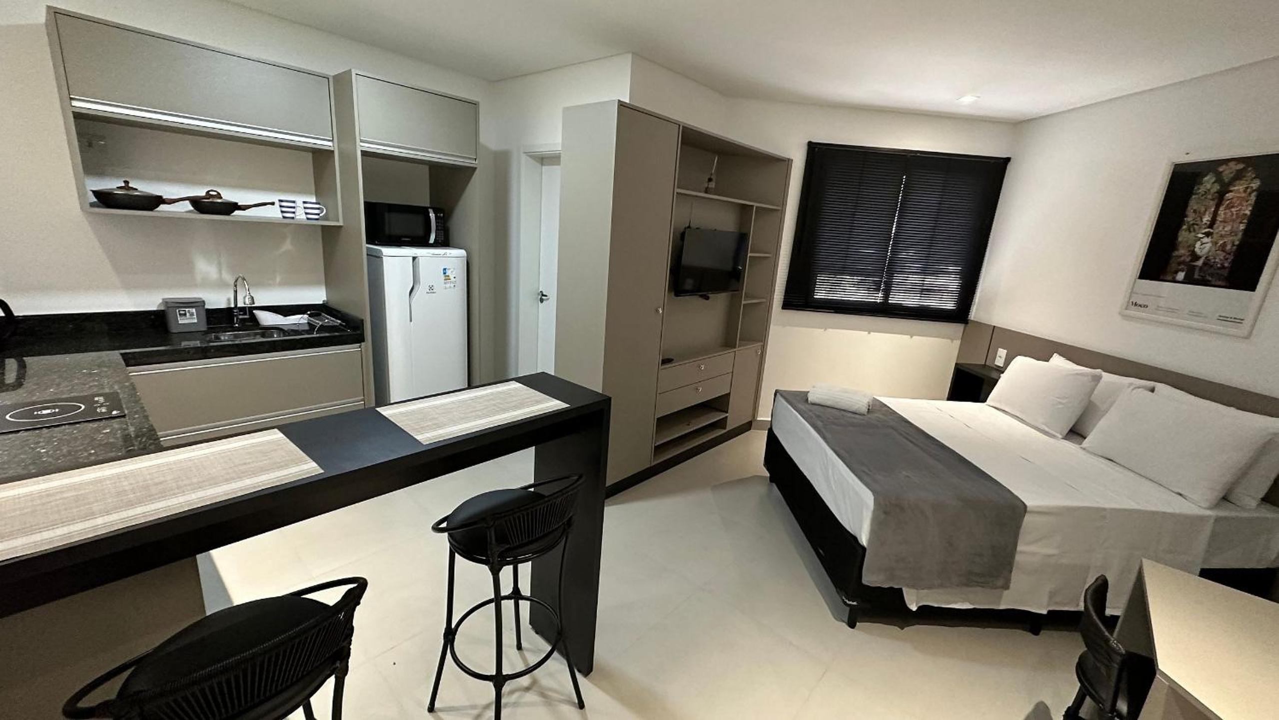 NOVOS apartamentos STUDIO do ladinho do Paraguai