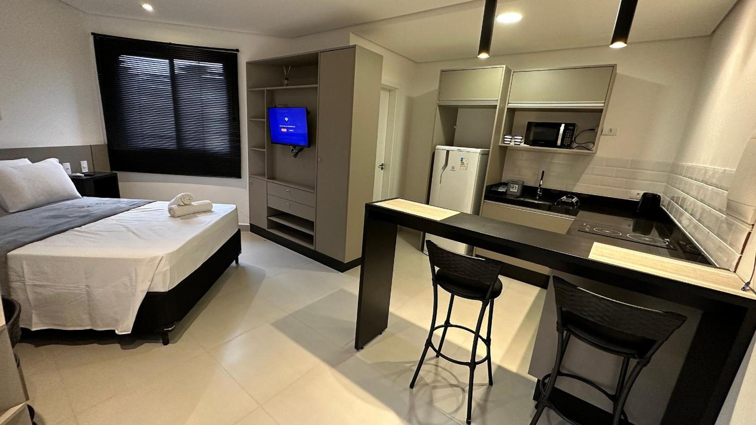 NOVOS apartamentos STUDIO do ladinho do Paraguai