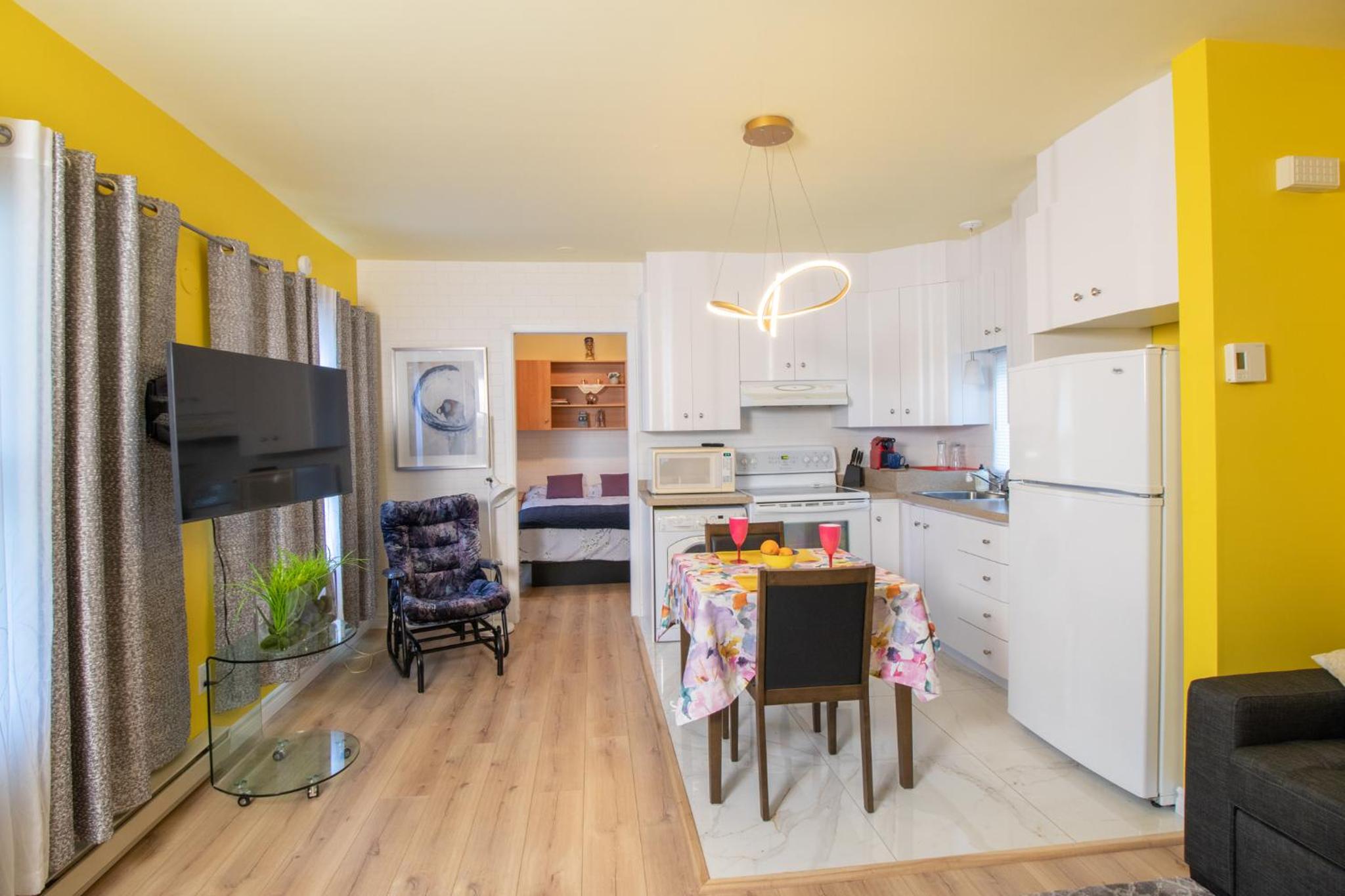Trois-rivieres Vacations - Maisonnette dans la nature en pleine ville. - Property Image 7