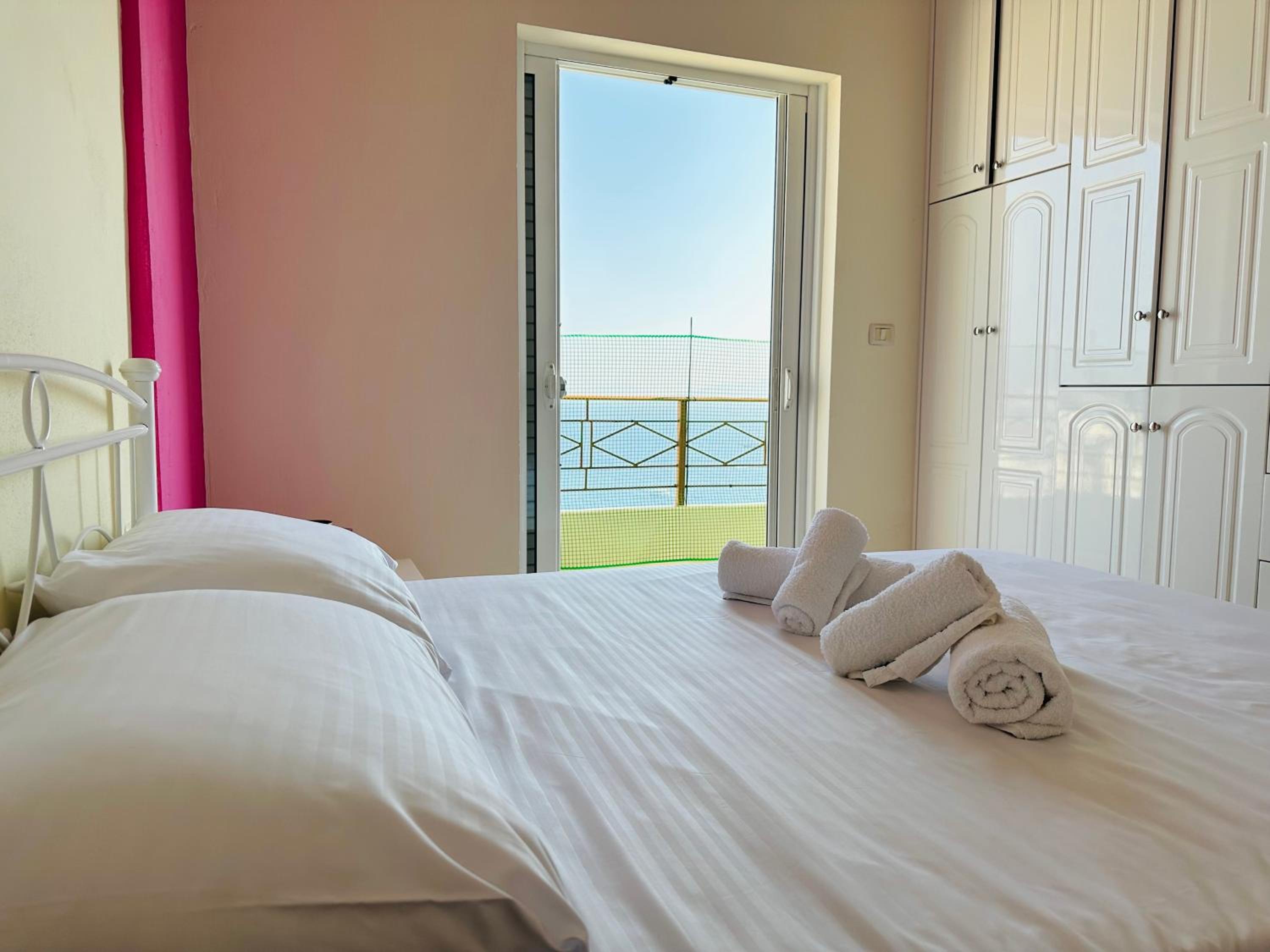 Beach Dreaming Apartment
