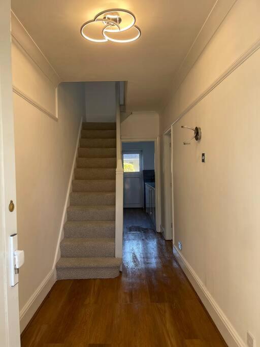 3Bed house in southeast London view 2