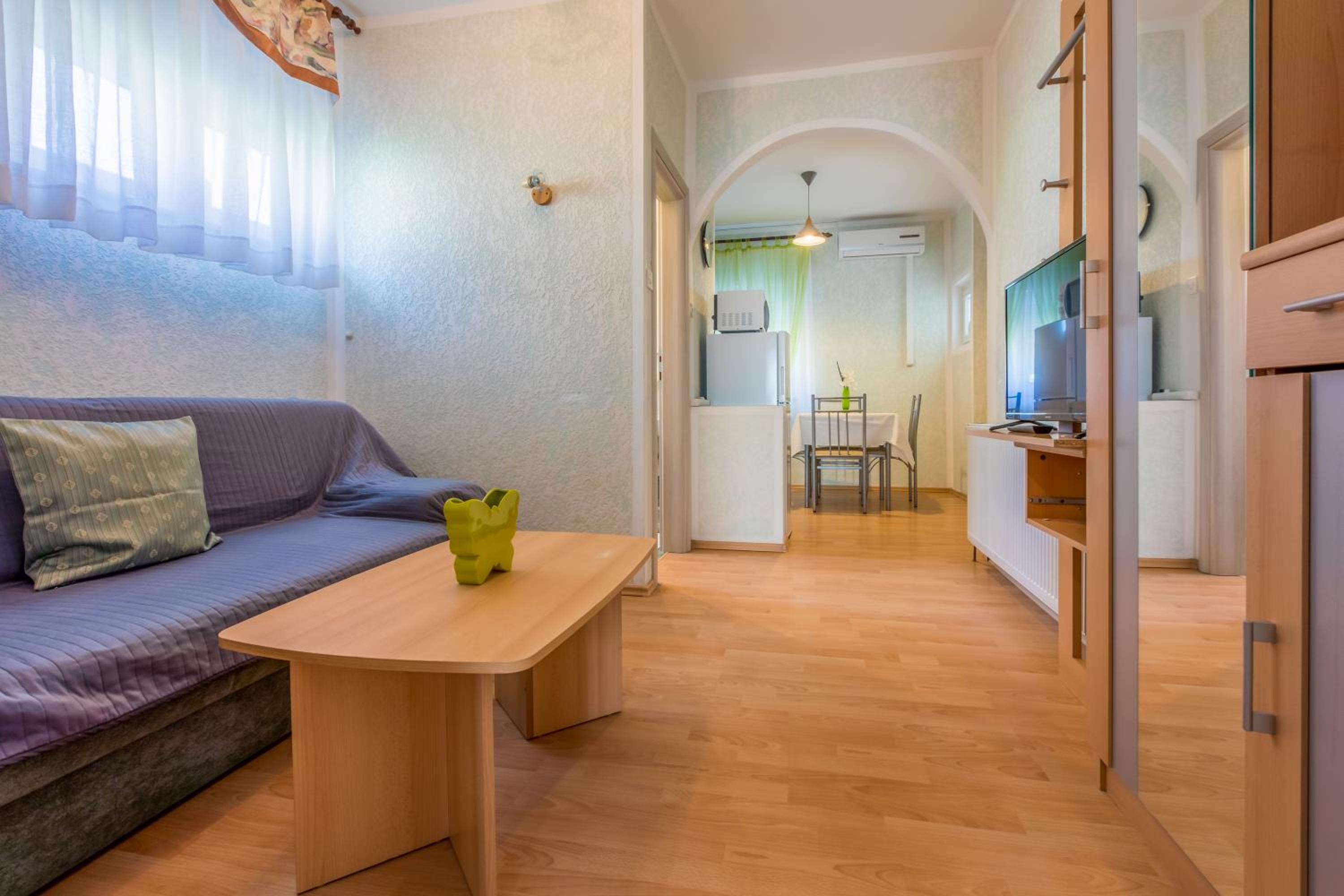 Apartmani Višnja