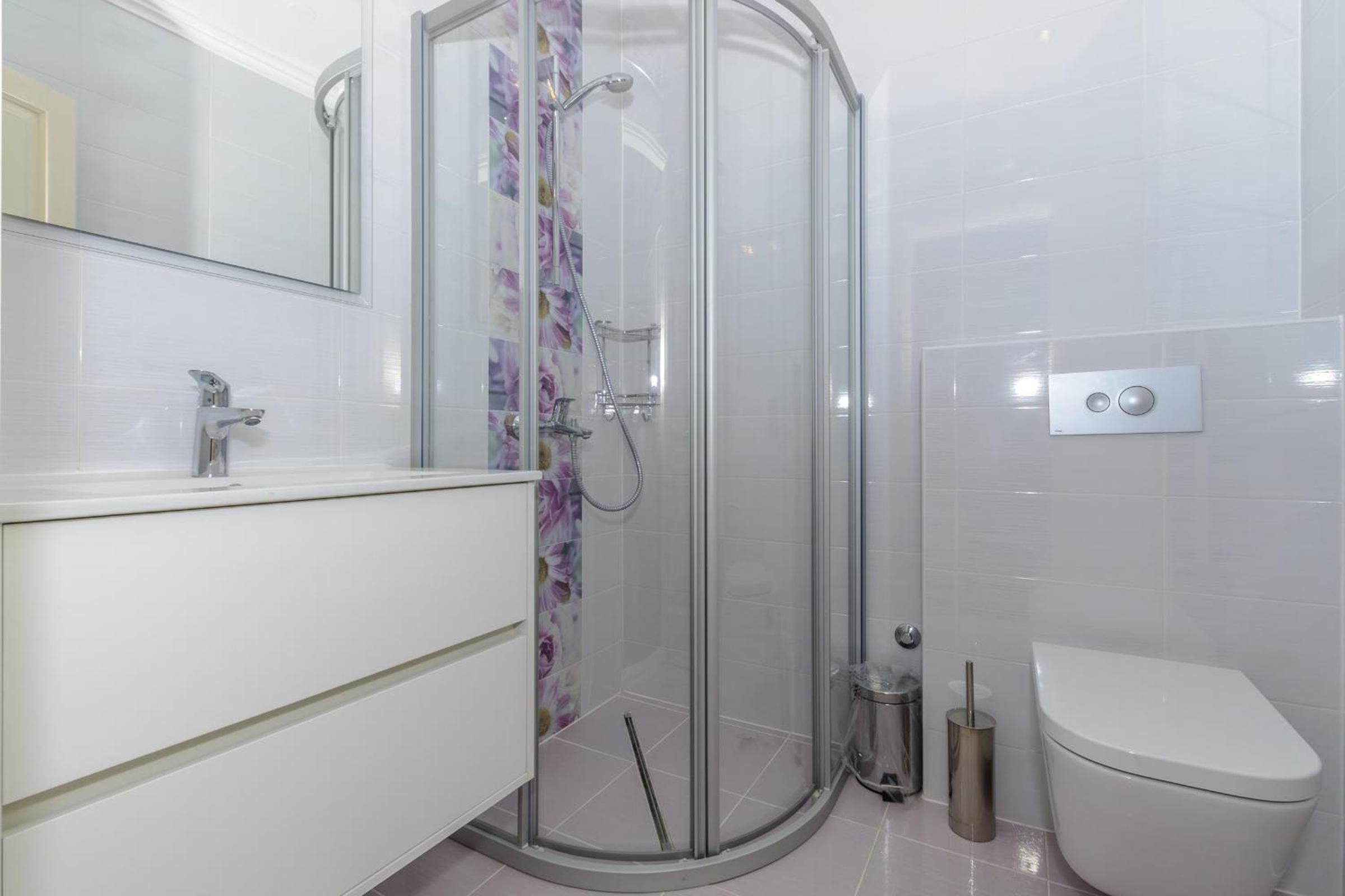 Villa Mediteran Old Town, 5 En-Suites and Hot Tub