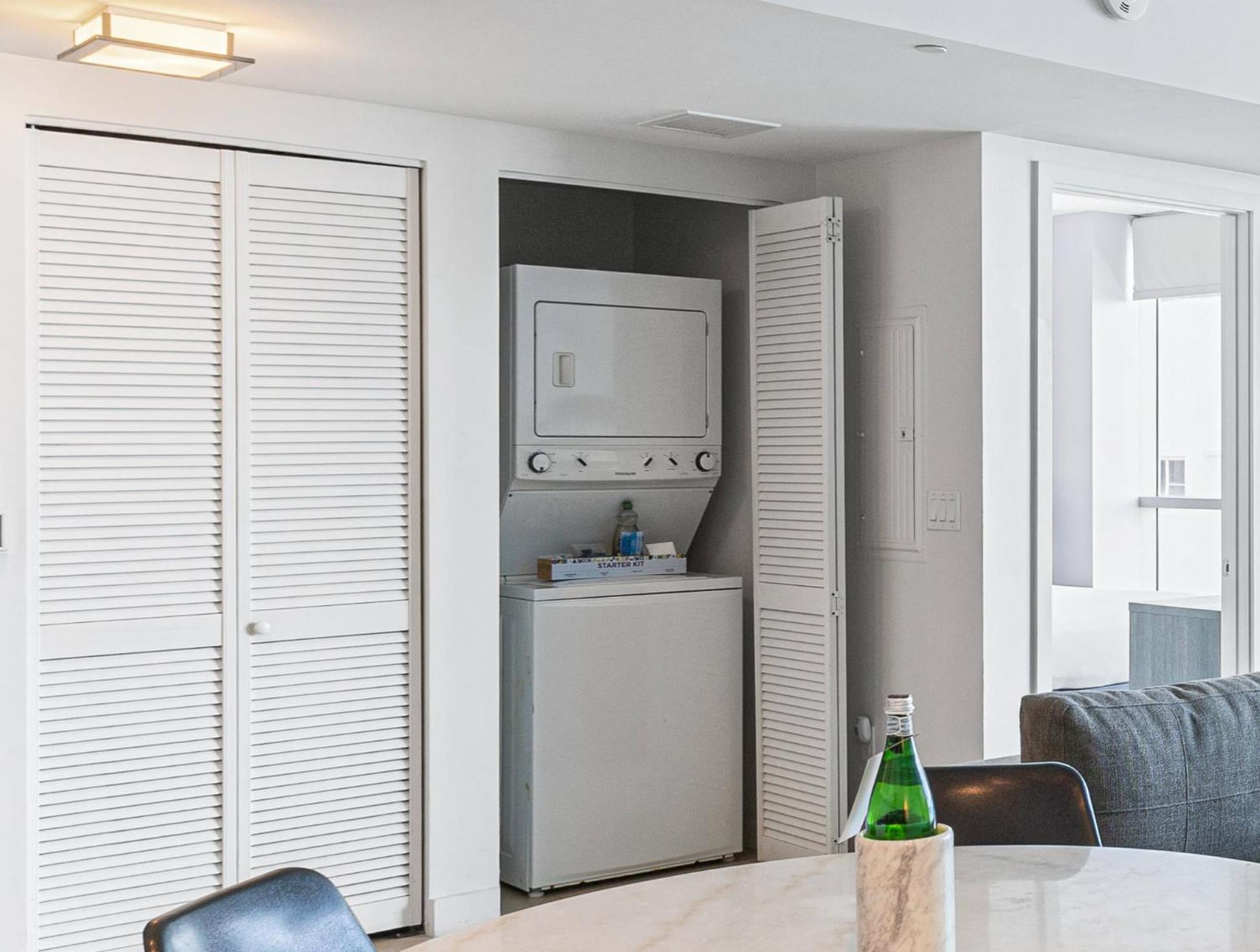 Dharma Home Suites Miami Beach at Monte Carlo