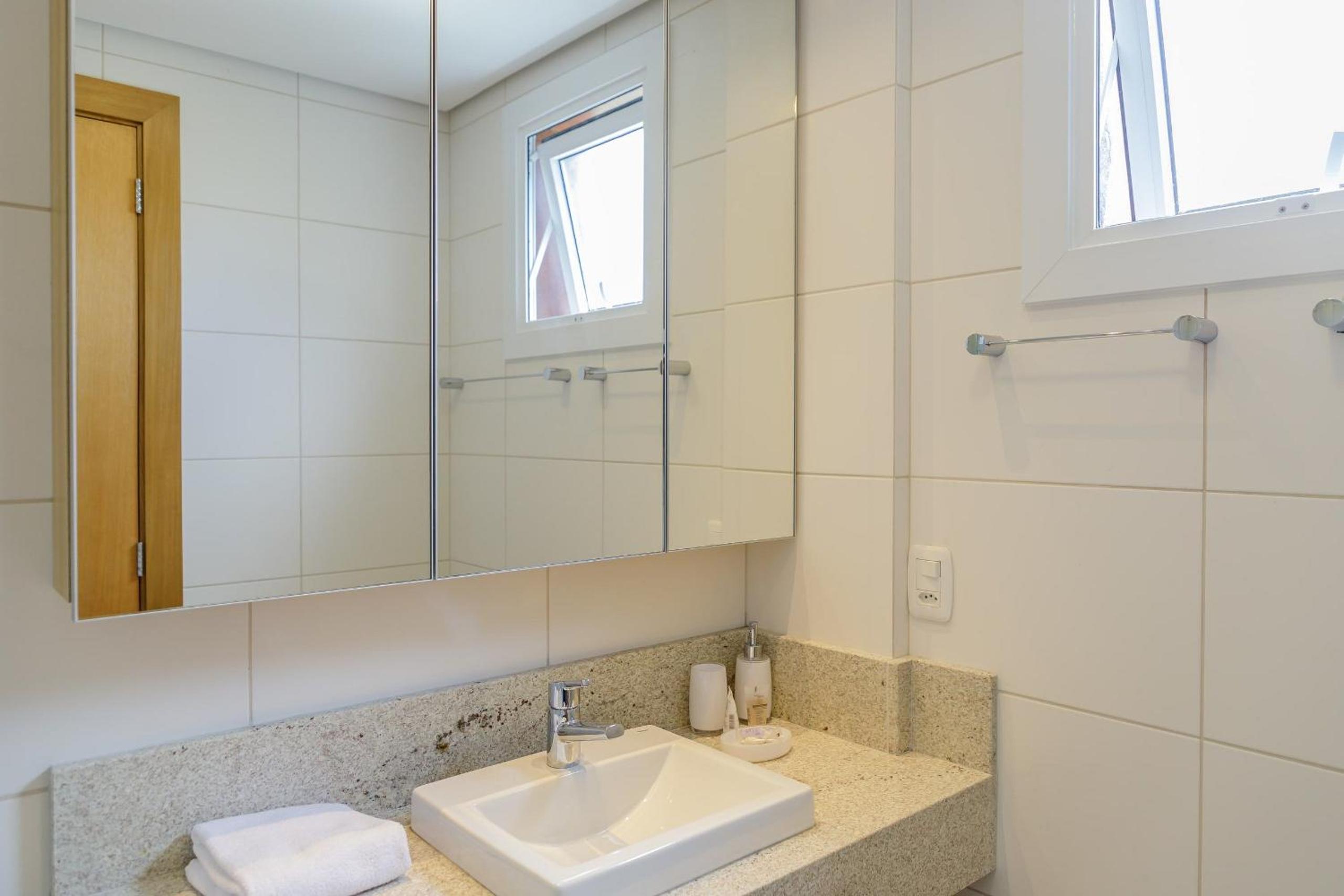 Brand New and Fully Equipped Apartment in the Center of Gramado!