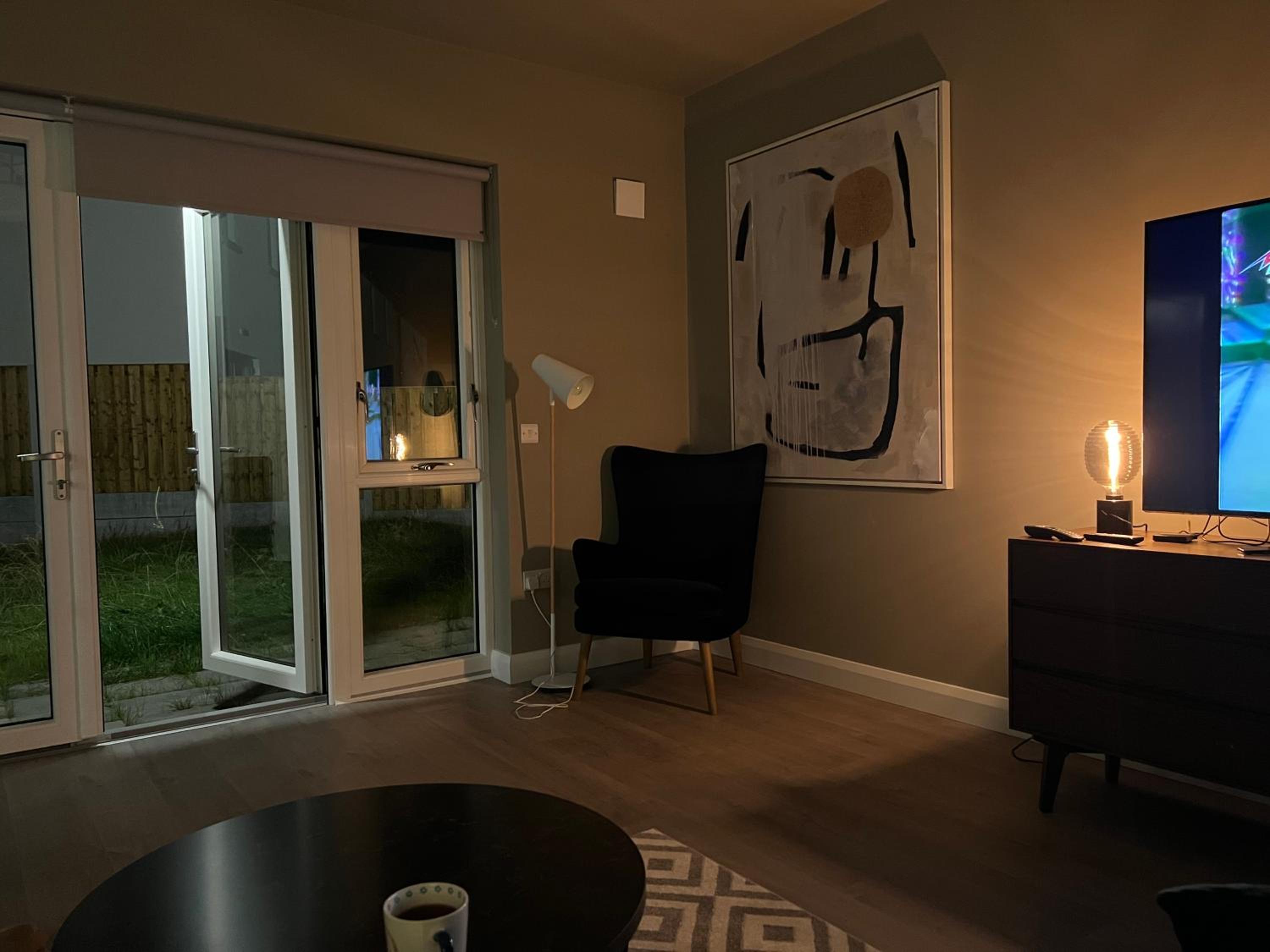 3 bed rooms Vip family house