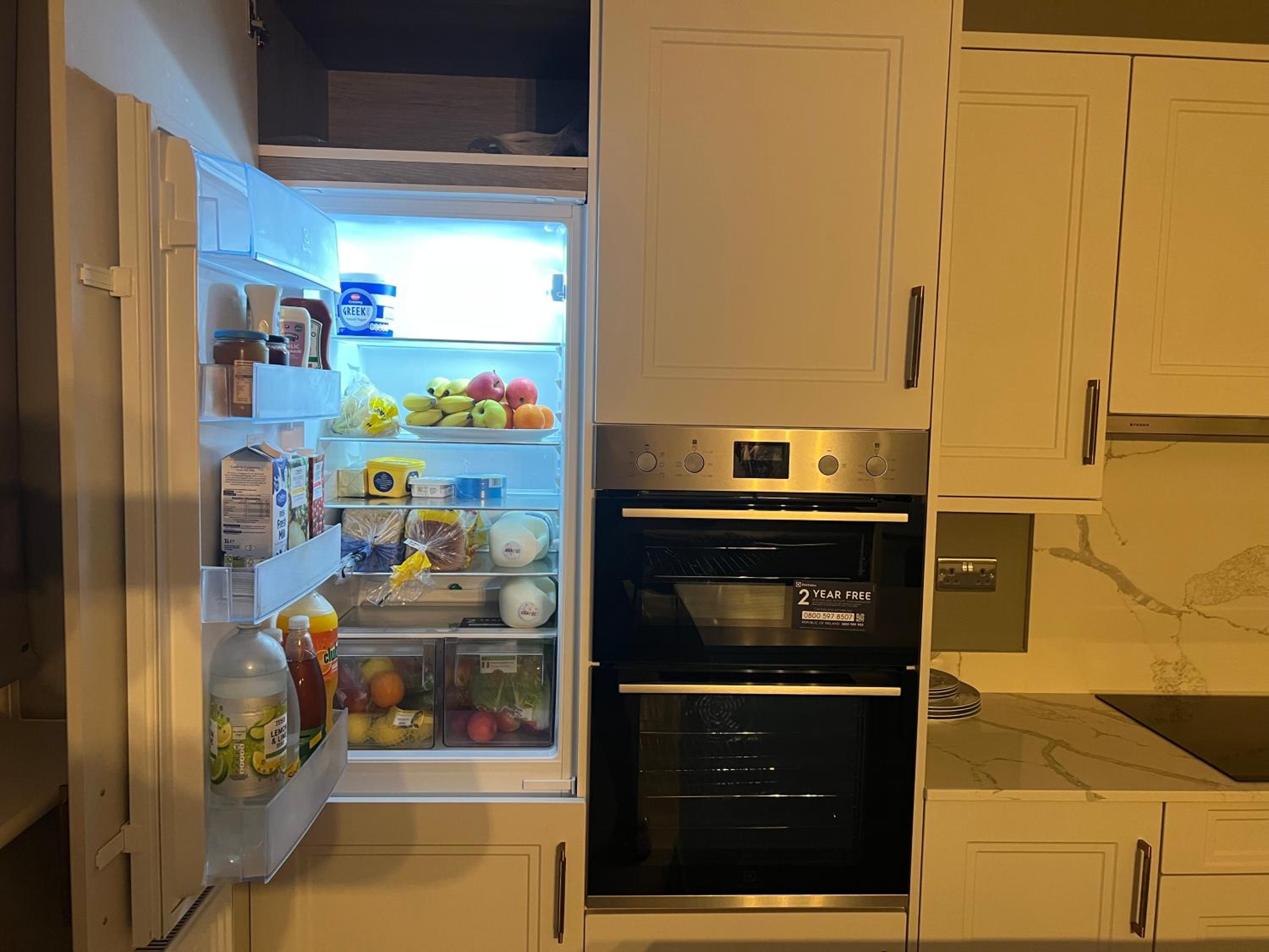 3 bed rooms Vip family house