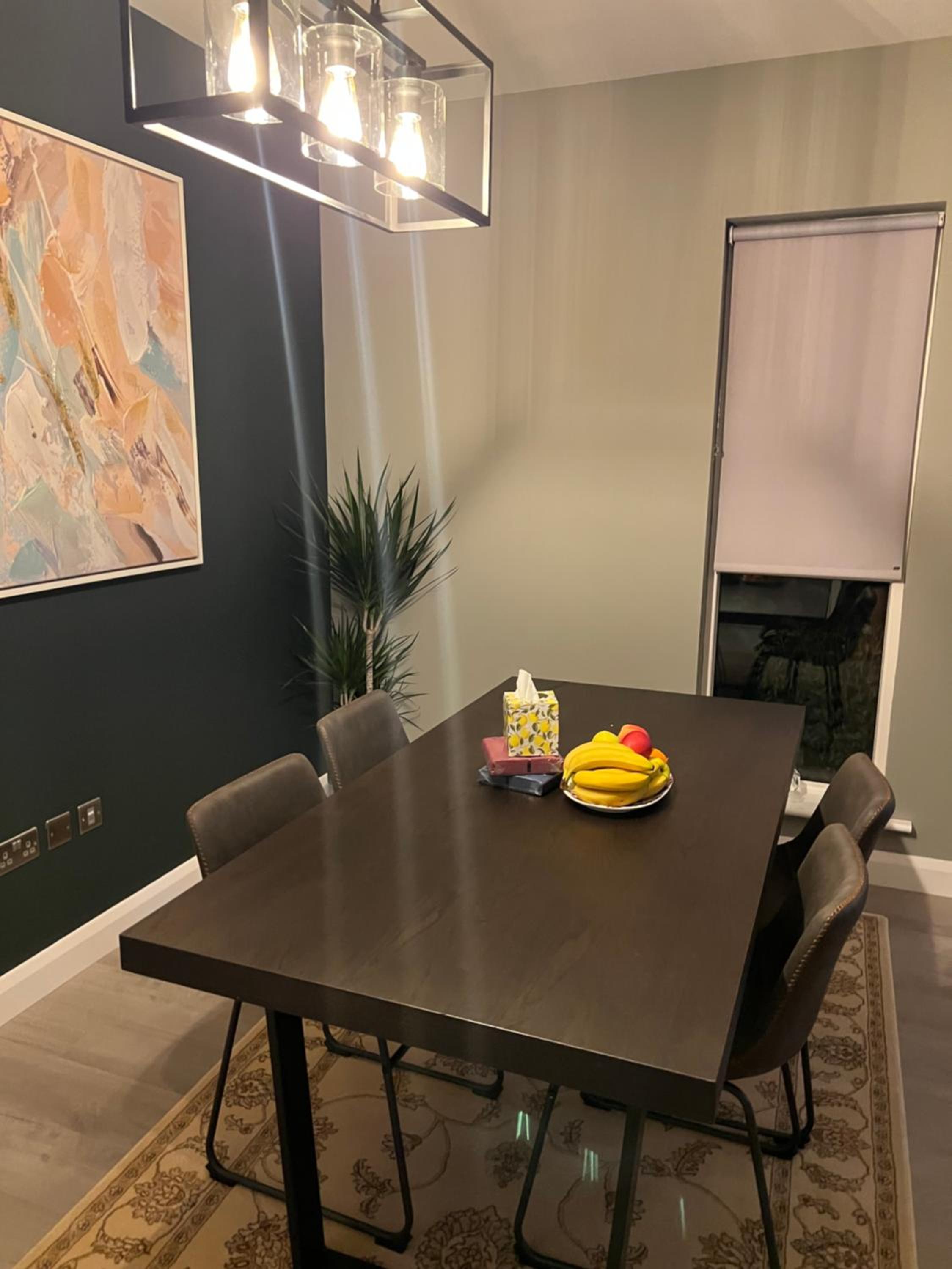 3 bed rooms Vip family house