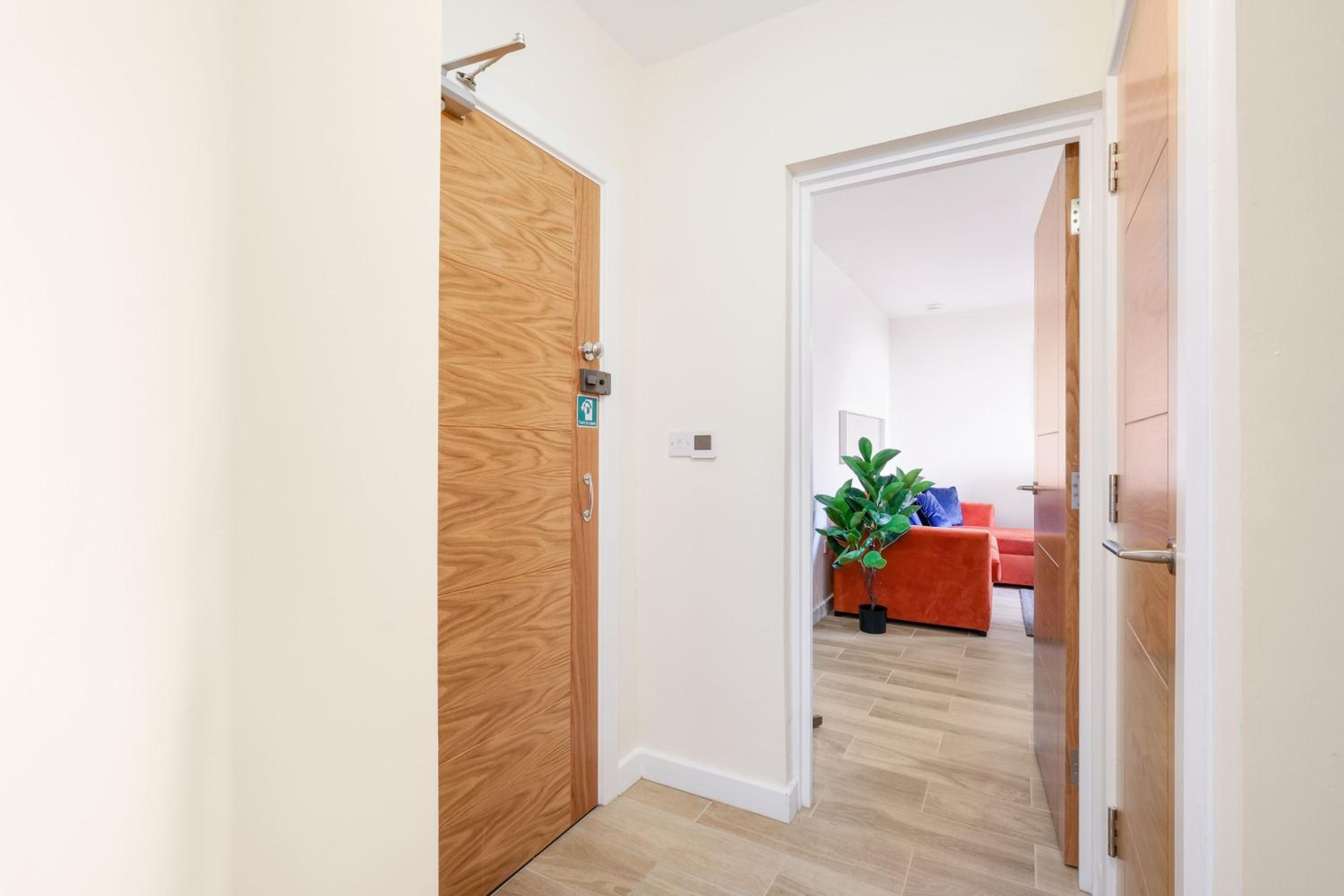SPECIAL OFFER!! Wednesbury, 1& 2 Bedroom Apartments with Private Parking by 12Stay view 5