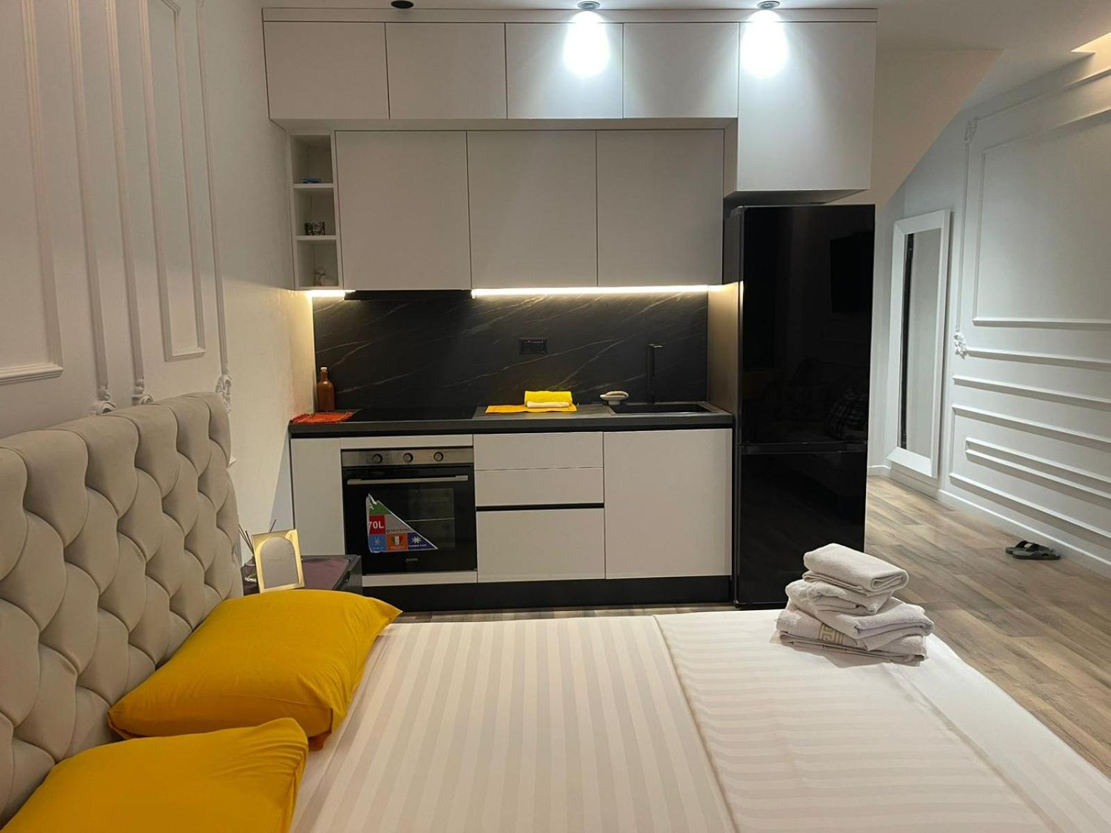 Square 21 Studio Apartments