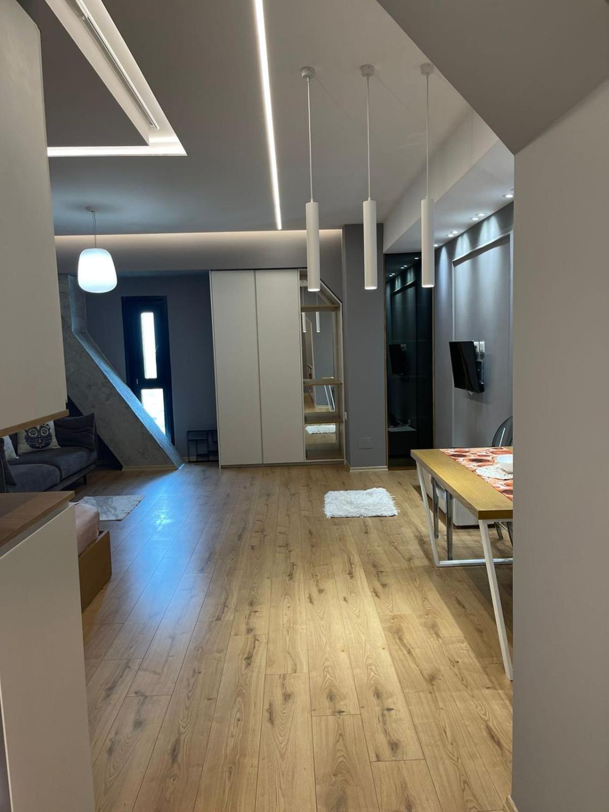 Square 21 Studio Apartments
