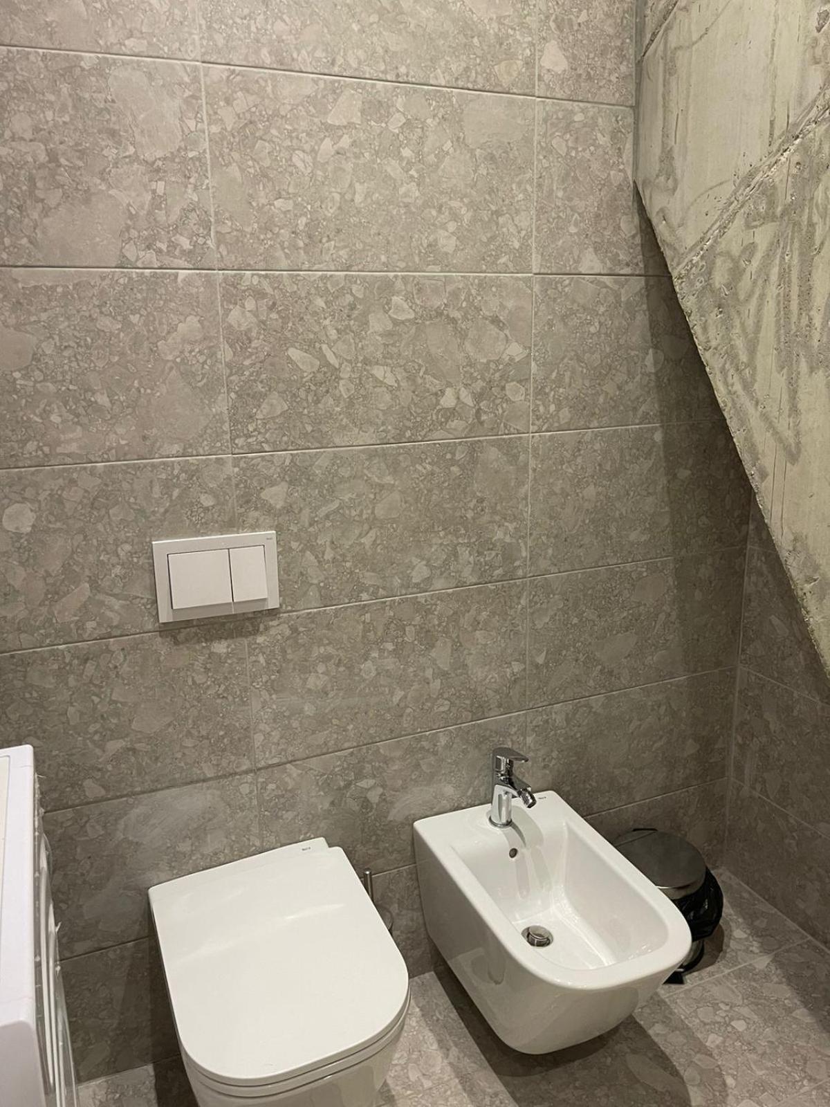 Square 21 Studio Apartments