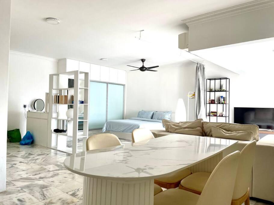 Elegant Central Studio @ Bangsar