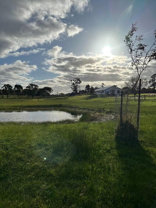 Farm Stay in stunning new home
