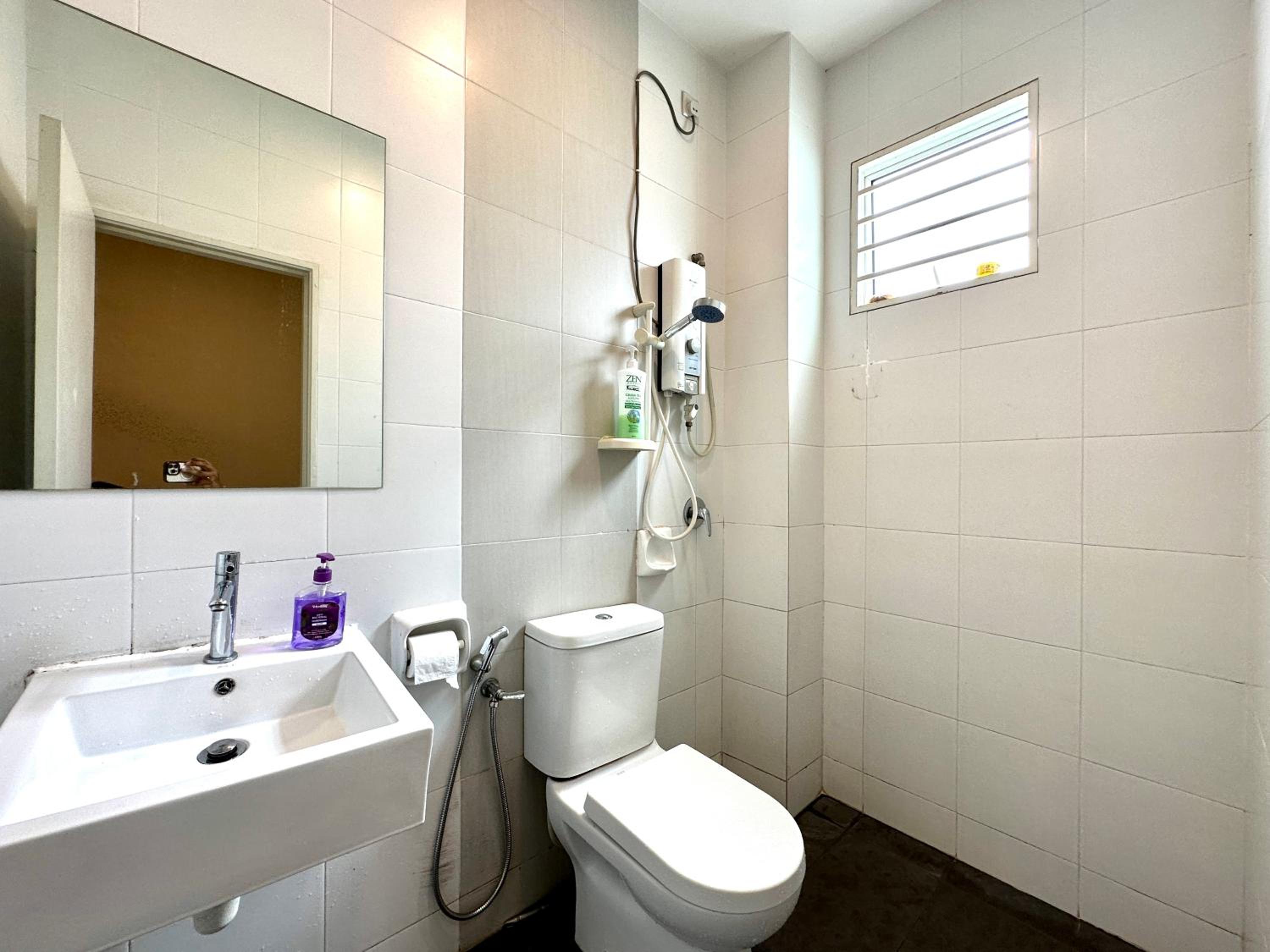 BNB Casa Grande at Rawang - spacious, 15 pax and WiFi, photo 46