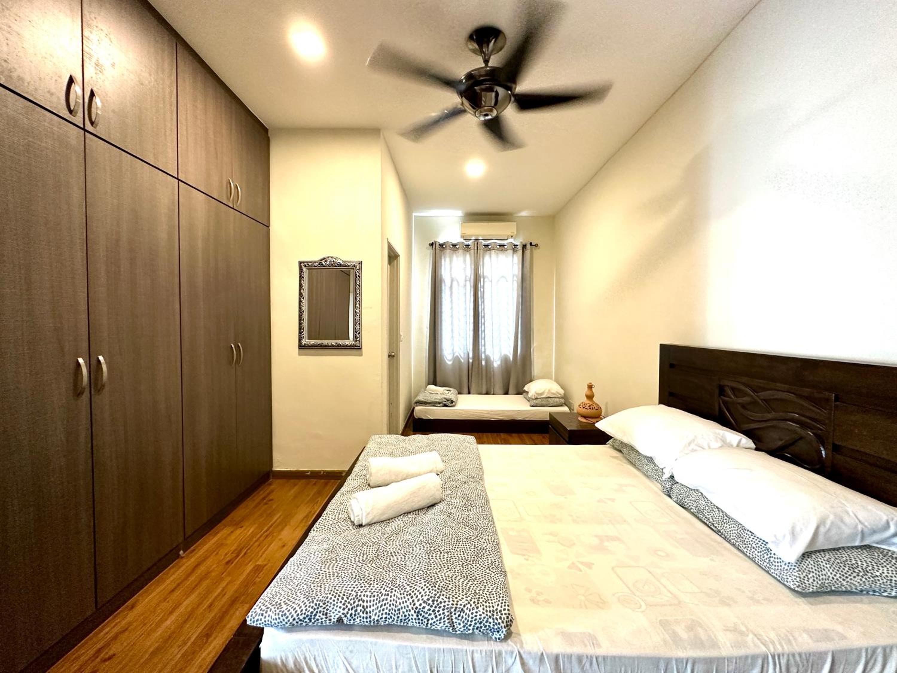 BNB Casa Grande at Rawang - spacious, 15 pax and WiFi, photo 23