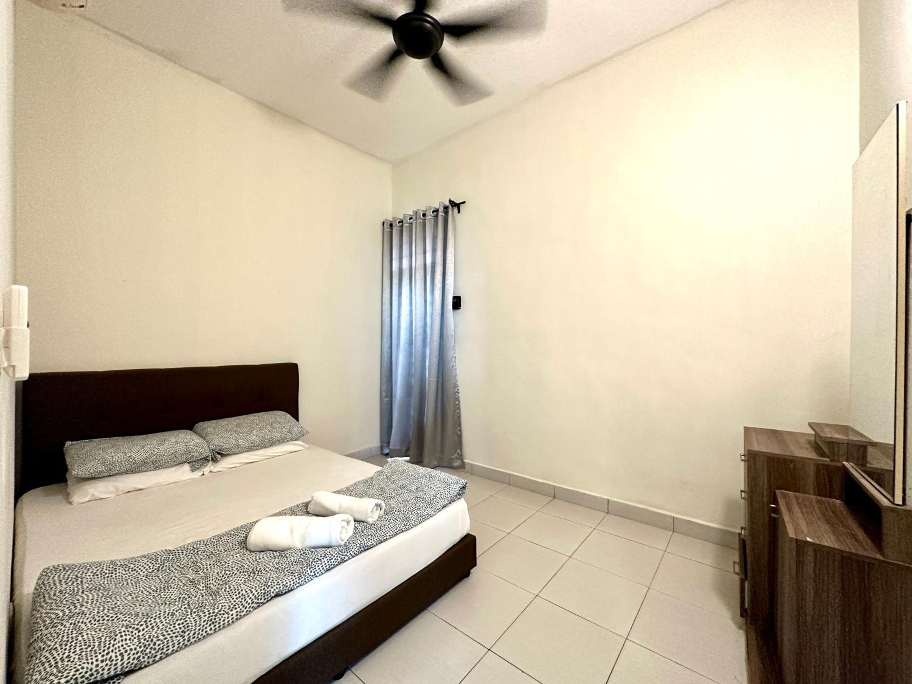 BNB Casa Grande at Rawang - spacious, 15 pax and WiFi, photo 21