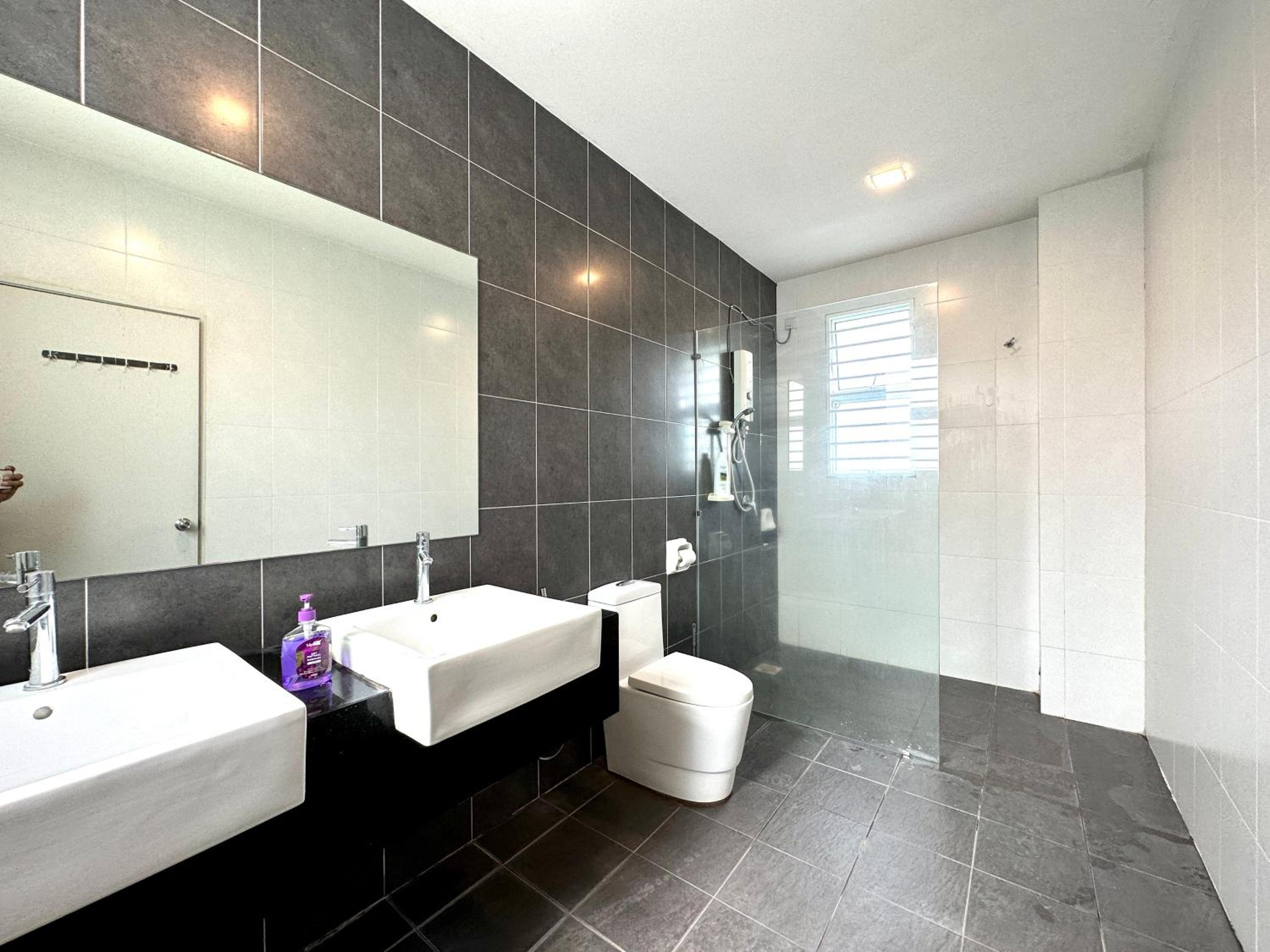 BNB Casa Grande at Rawang - spacious, 15 pax and WiFi, photo 39