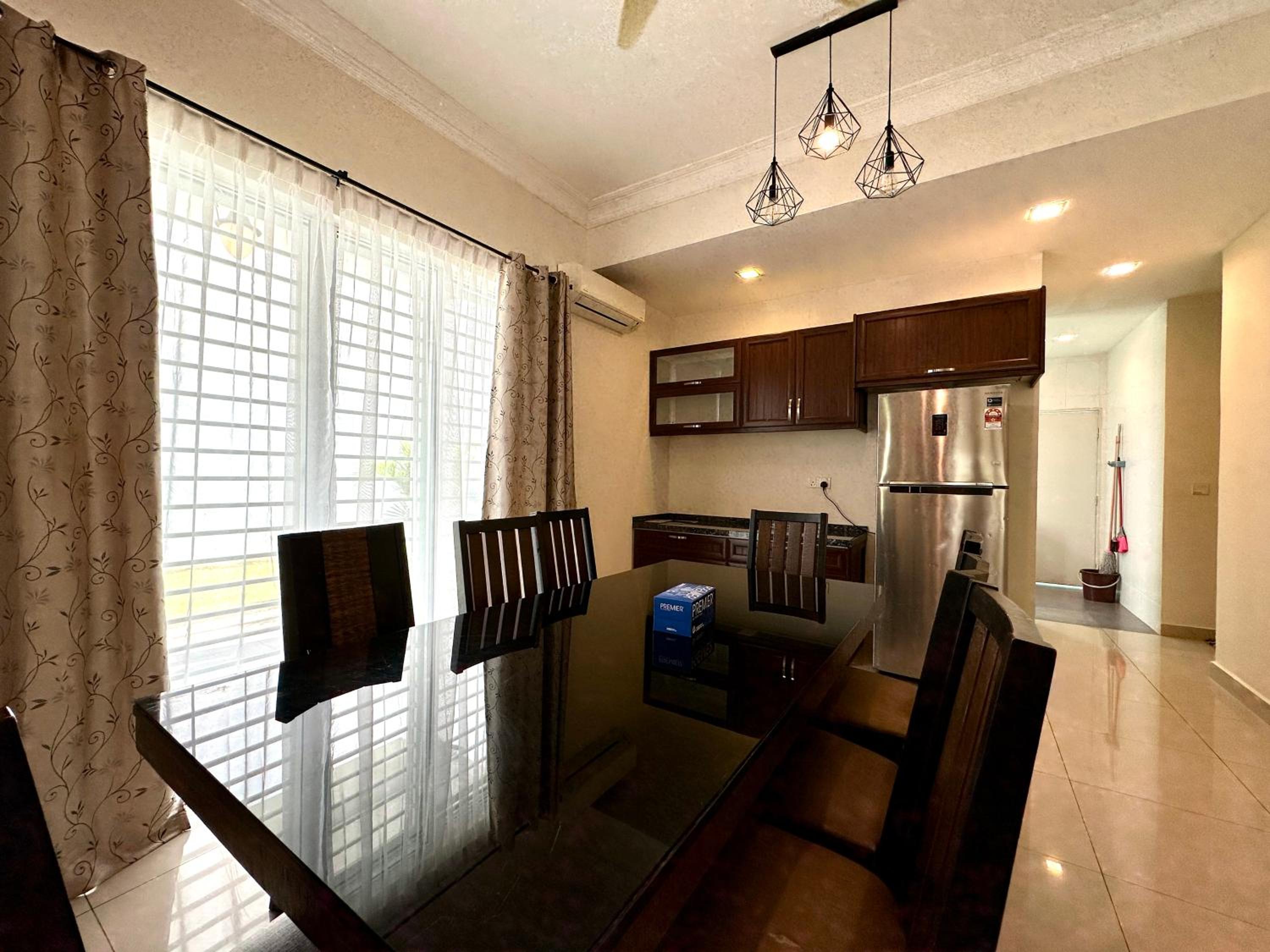 BNB Casa Grande at Rawang - spacious, 15 pax and WiFi, photo 43