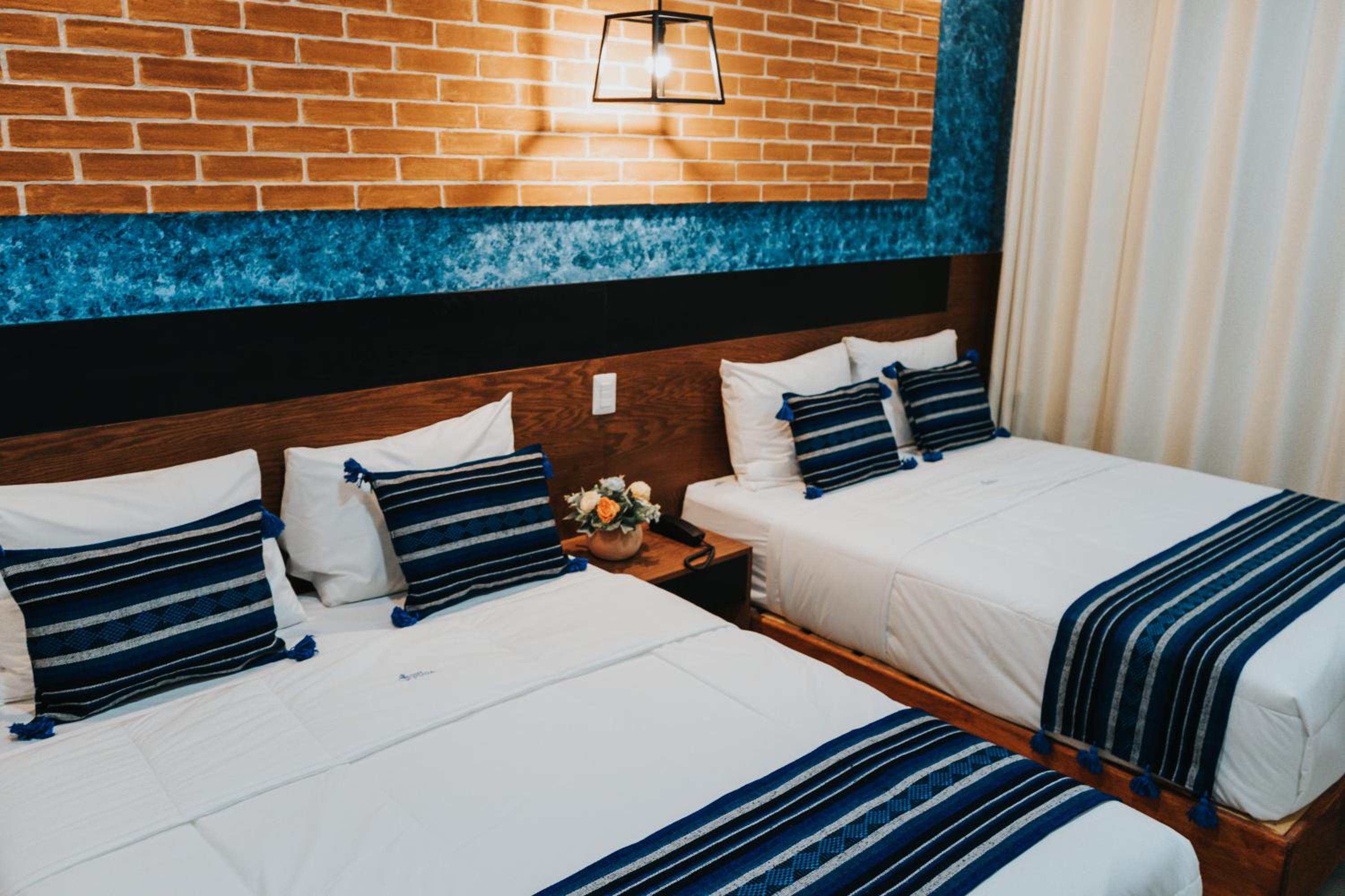 Hotel Casa Puga - Property Image 2