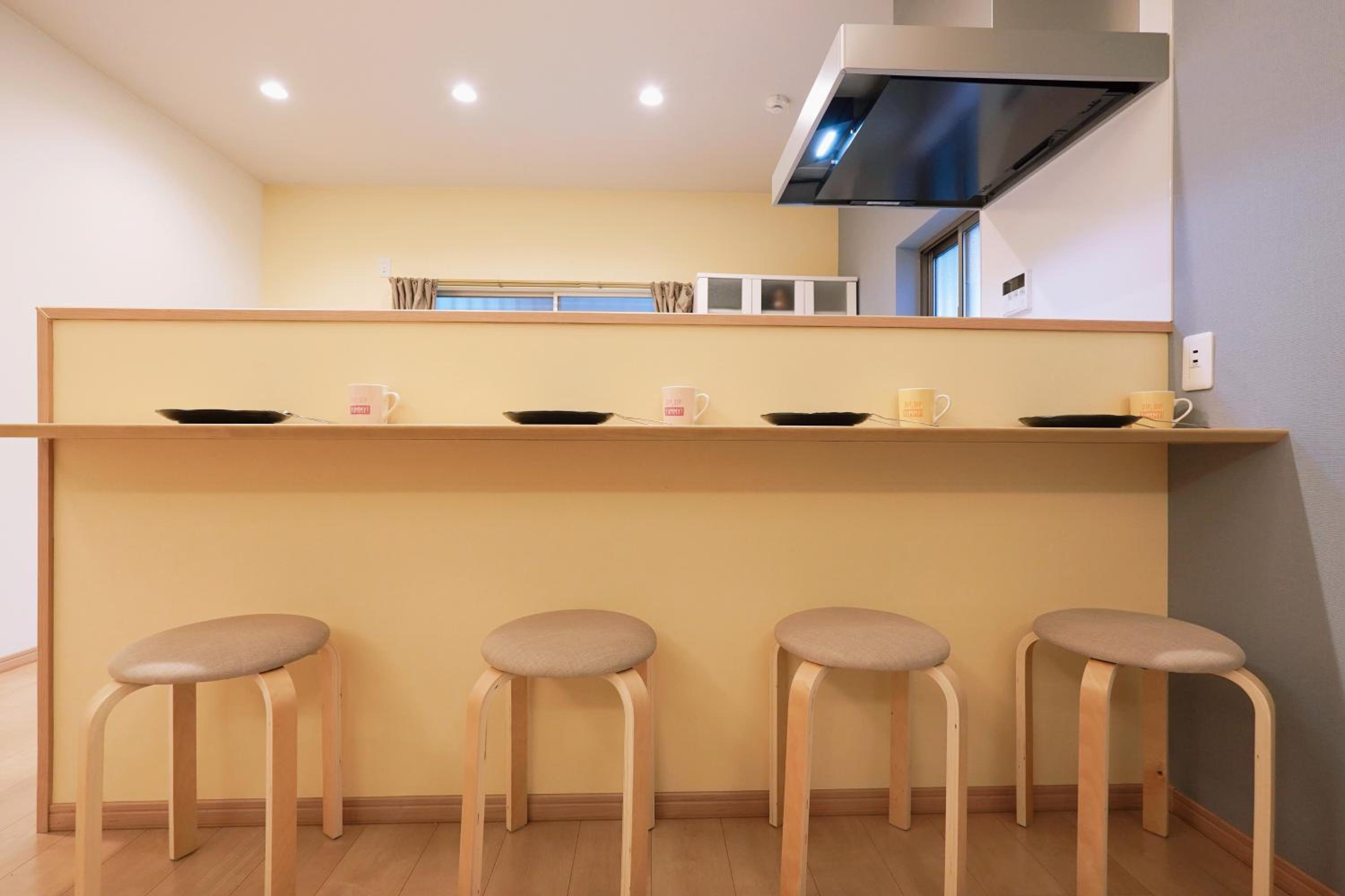 nestay terrace house osaka tsutenkaku