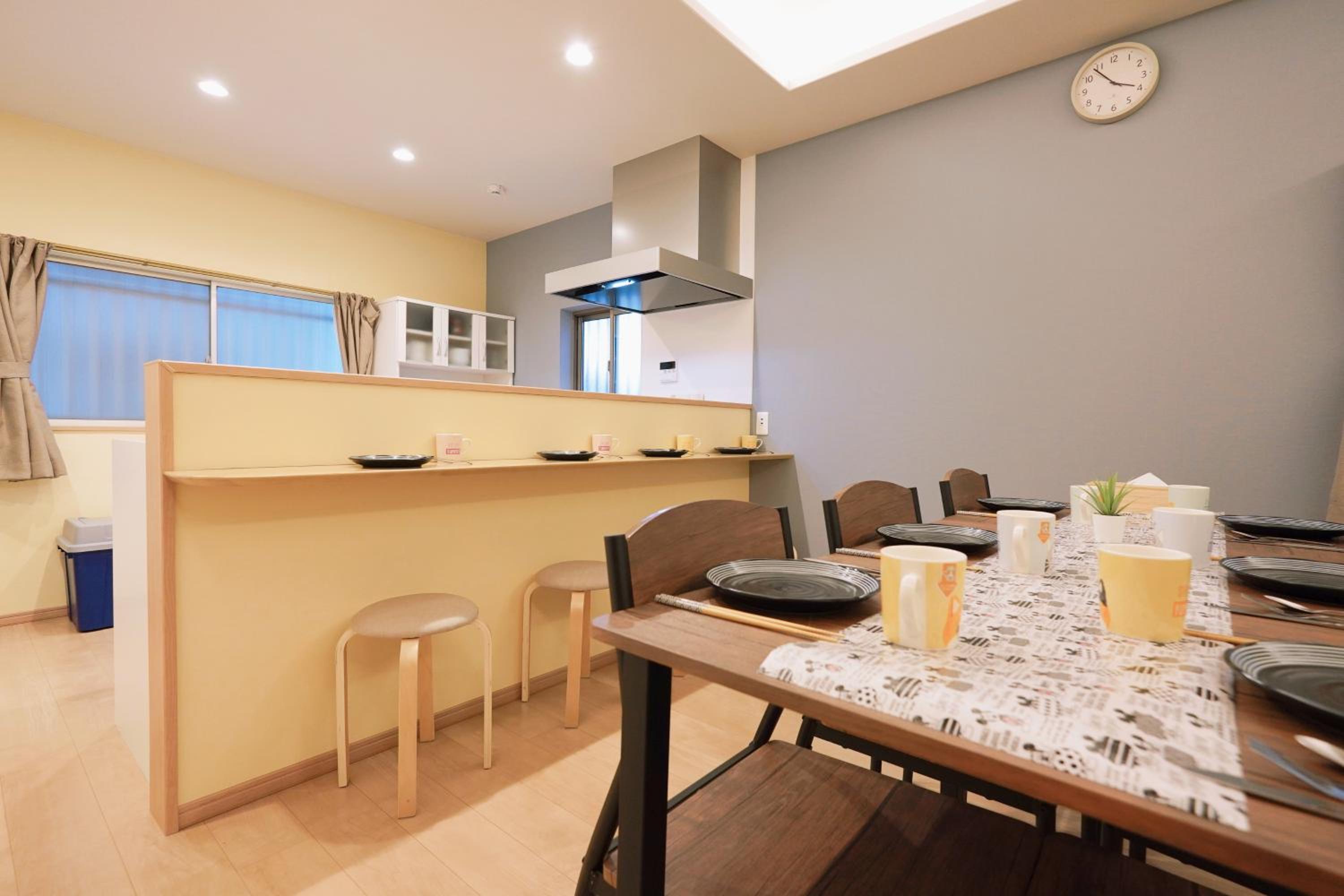 nestay terrace house osaka tsutenkaku