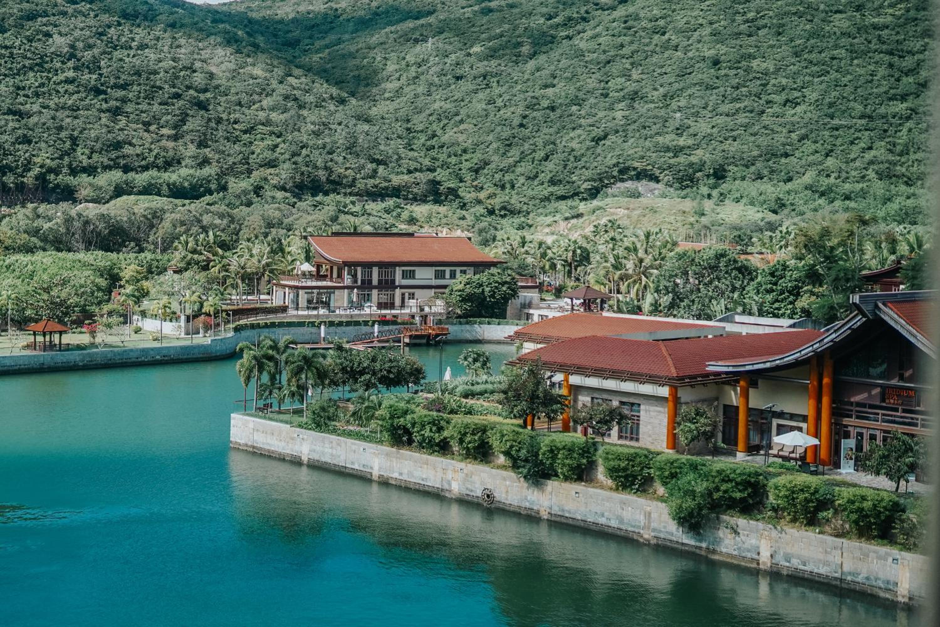 The St. Regis Sanya Yalong Bay Resort 40