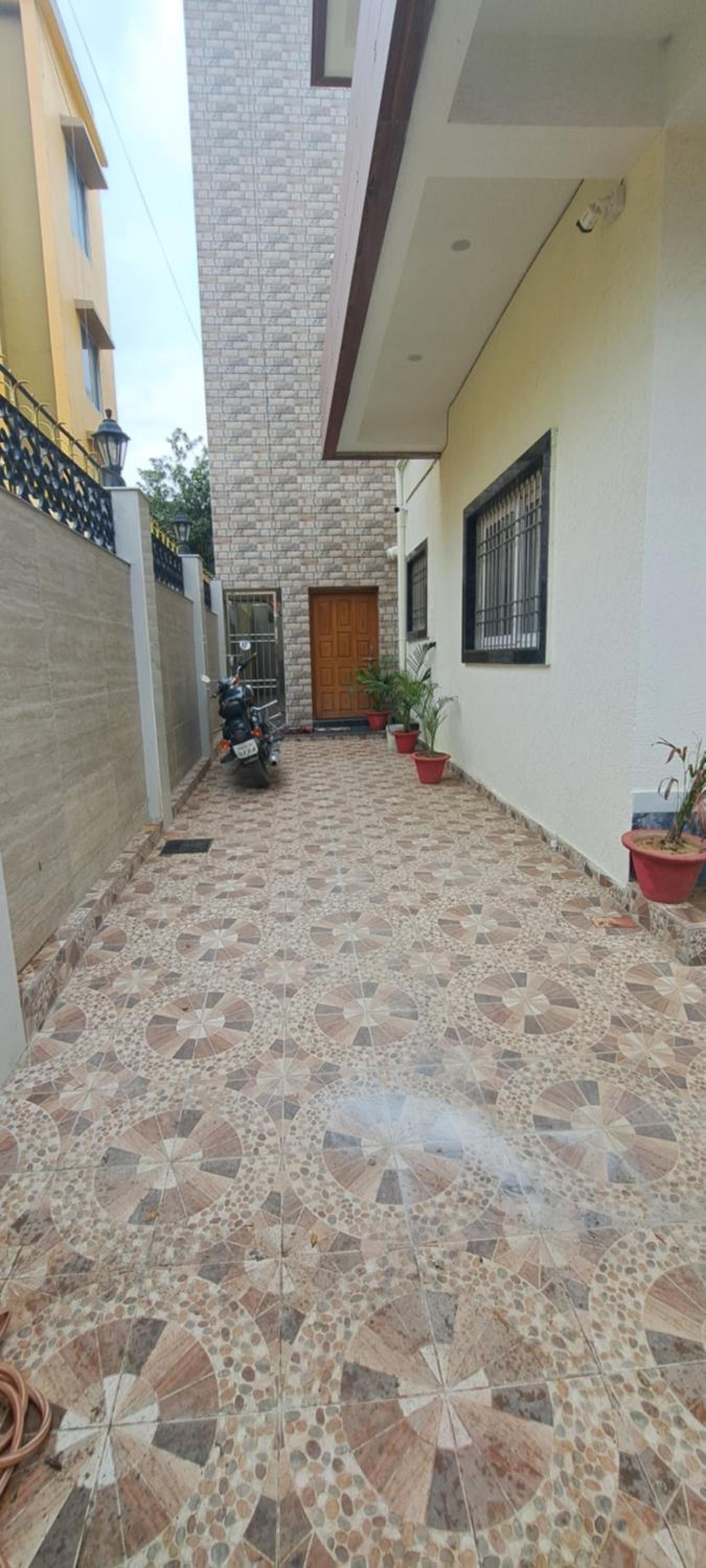Photo 44