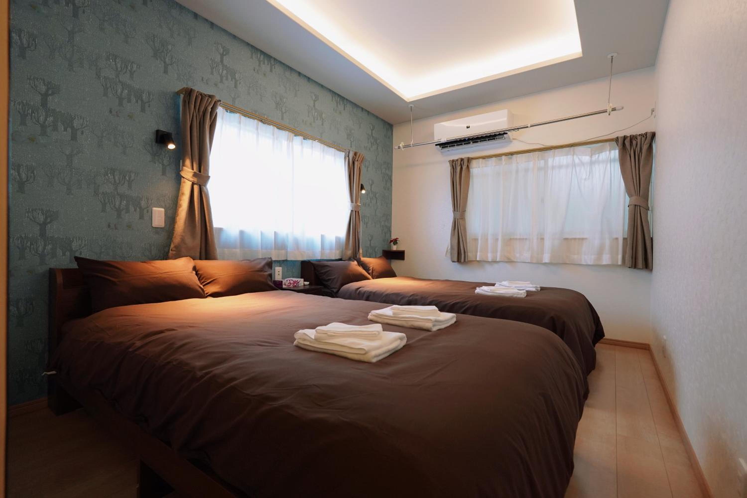 nestay terrace house osaka tsutenkaku