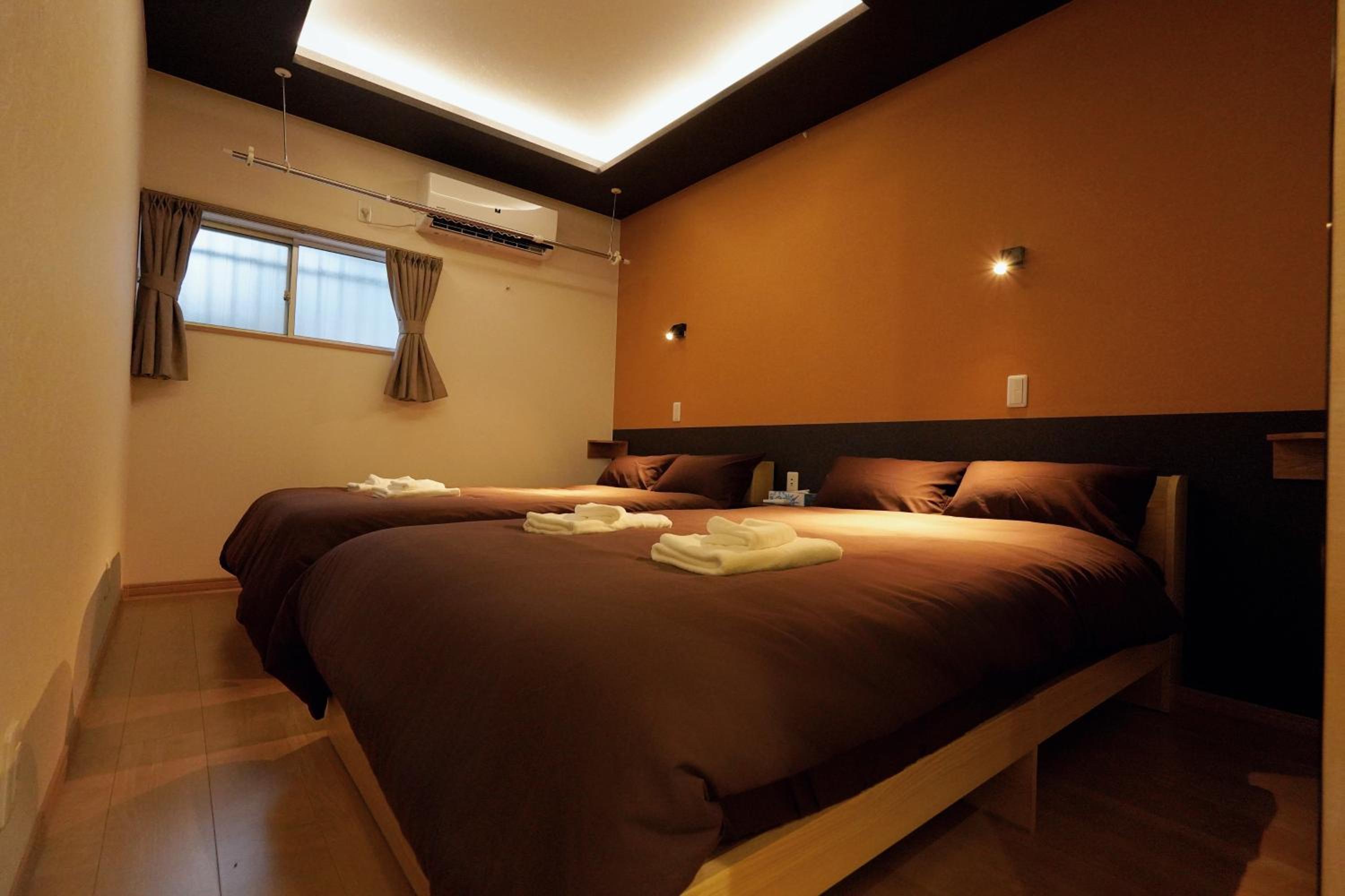 nestay terrace house osaka tsutenkaku