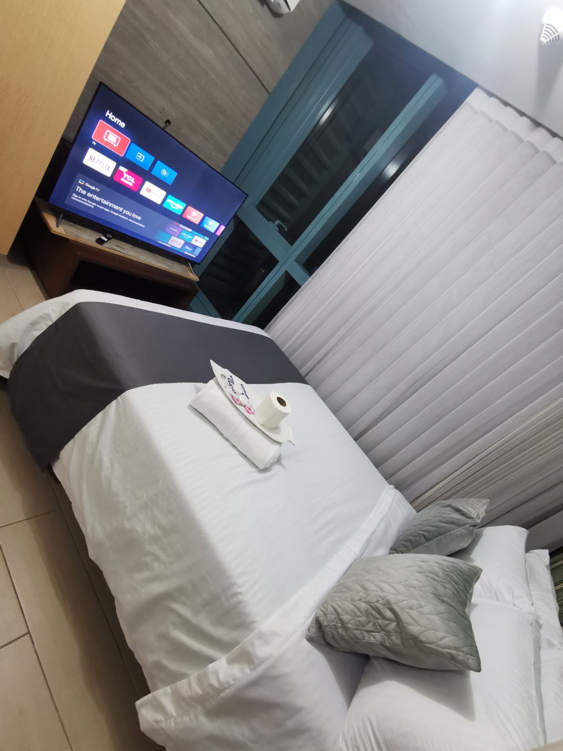 One Uptown Residence BGC One Bedroom