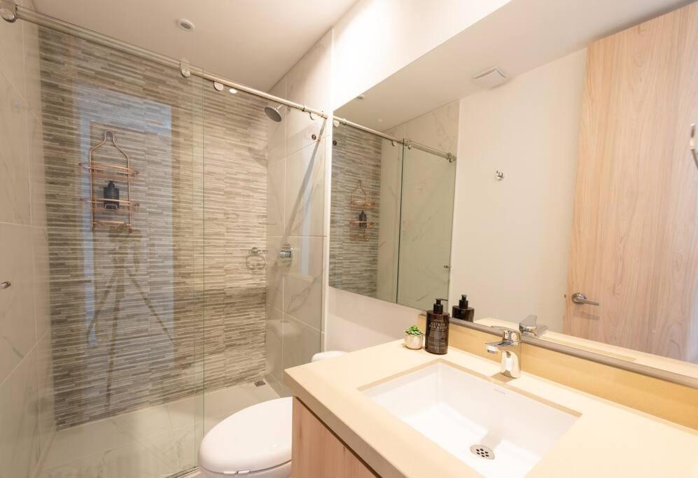 Lindo apartamento cerca a la zona T