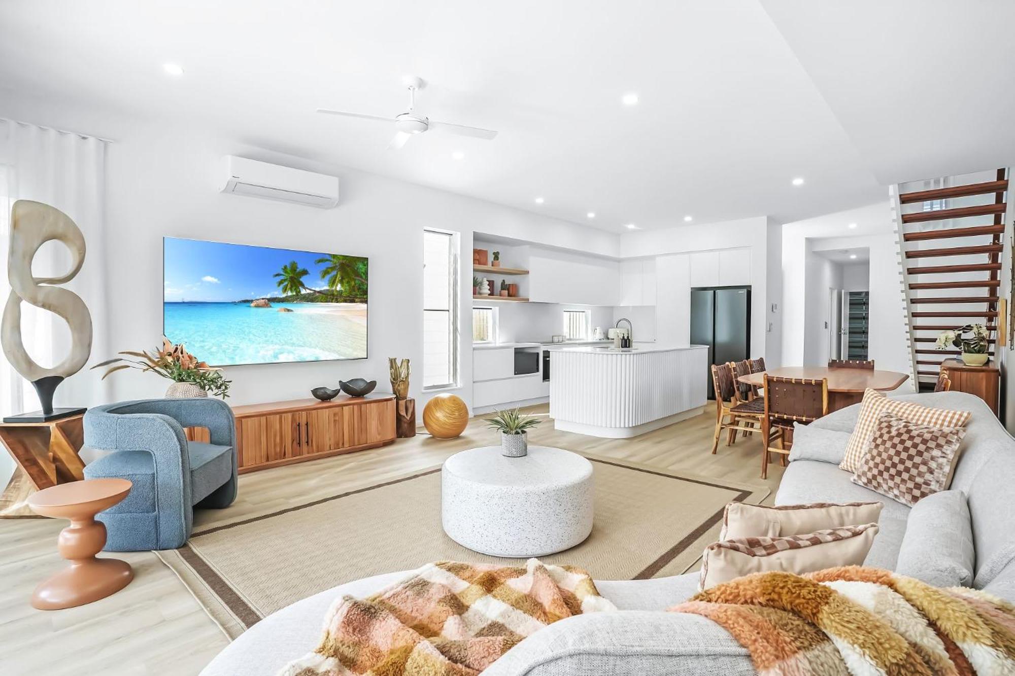 The Santana Collection TWO - Luxury Accomodation in the heart of Palm Cove