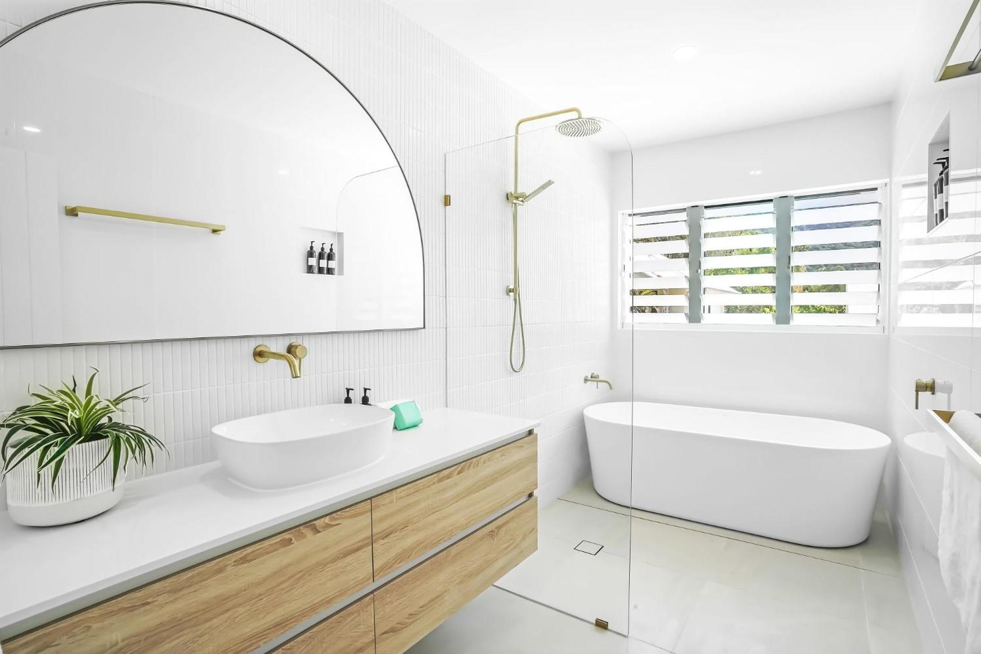 The Santana Collection TWO - Luxury Accomodation in the heart of Palm Cove