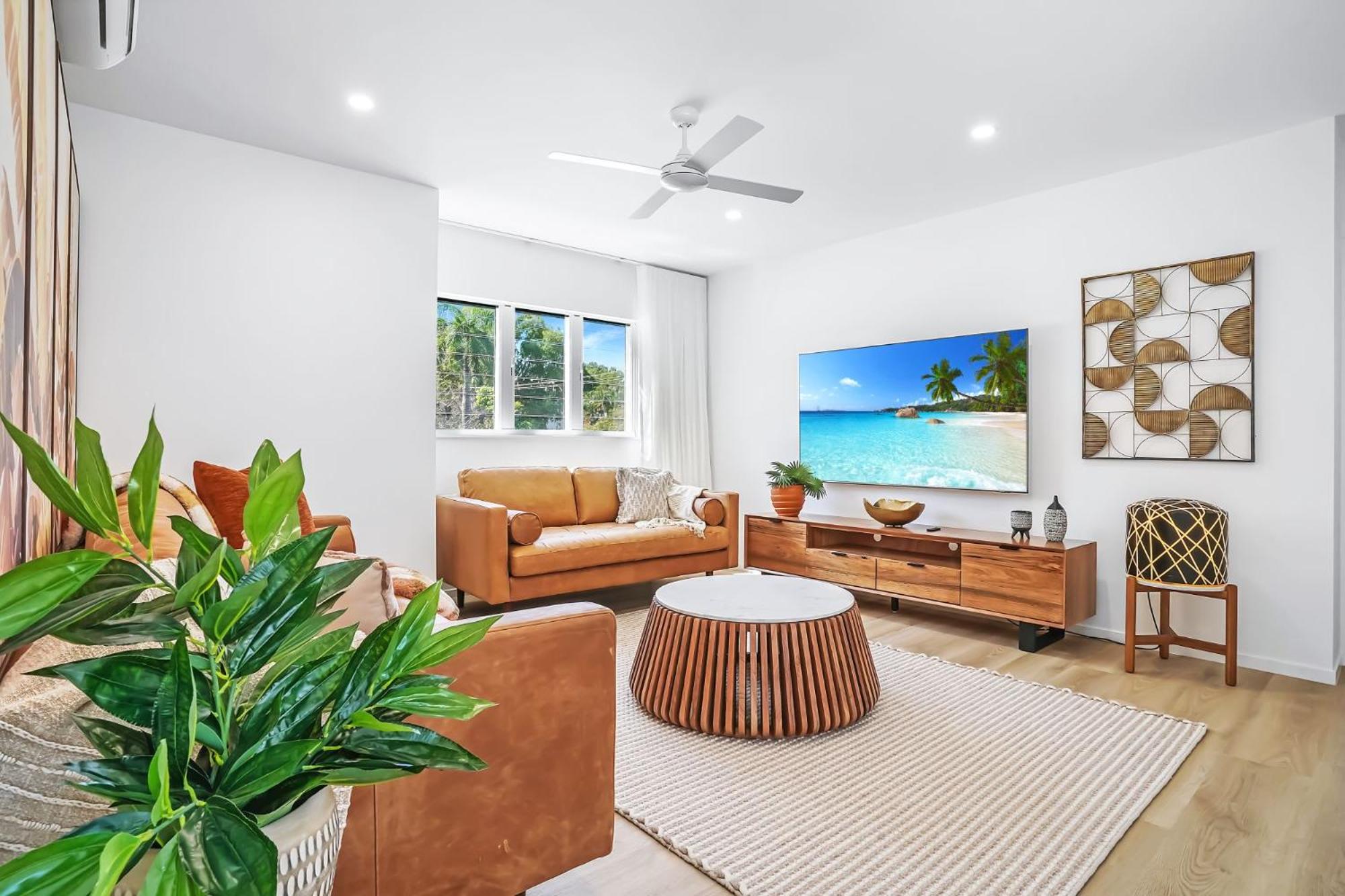 The Santana Collection TWO - Luxury Accomodation in the heart of Palm Cove