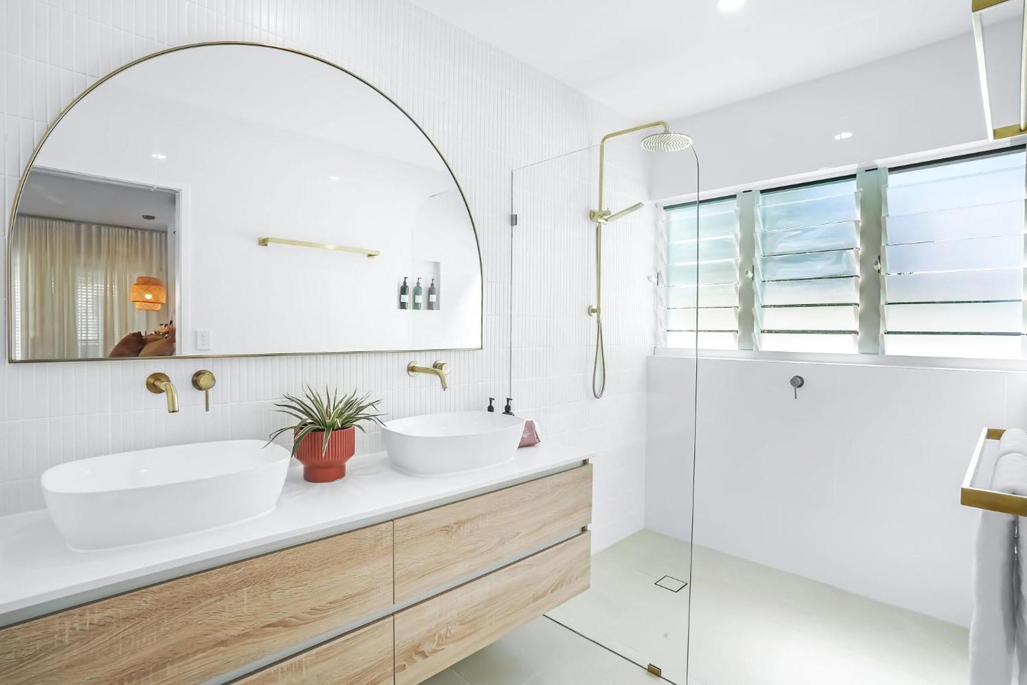 The Santana Collection TWO - Luxury Accomodation in the heart of Palm Cove